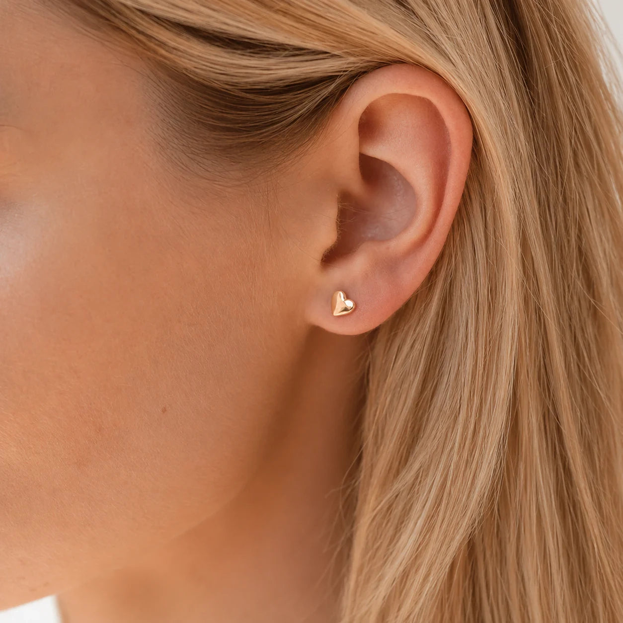Classic Heart Studs