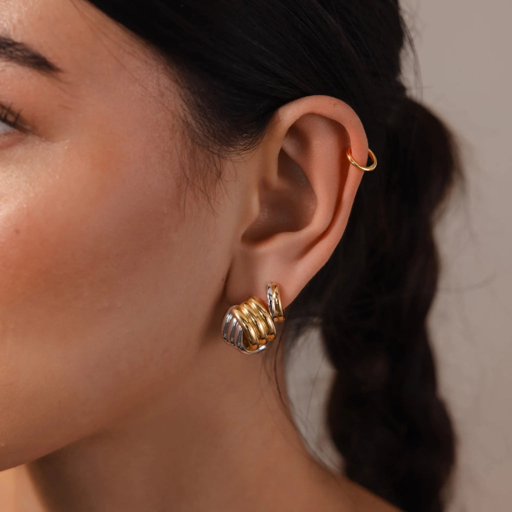 Ribbed Mixed Metal Studs Silver 18K Gold Plated