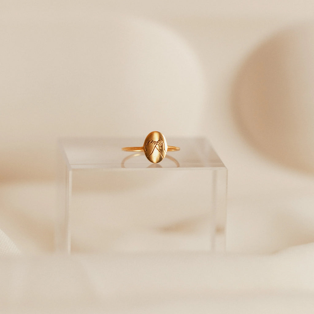 Gestures of Love Ring Silver 18K Gold Plated