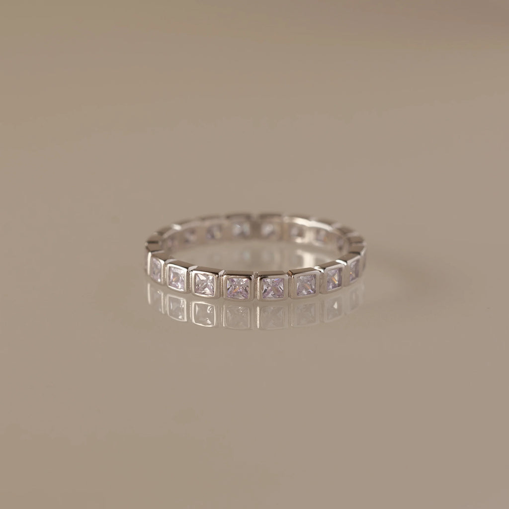 Eternity Bezel Alexandrite Ring Silver 18K Gold Plated