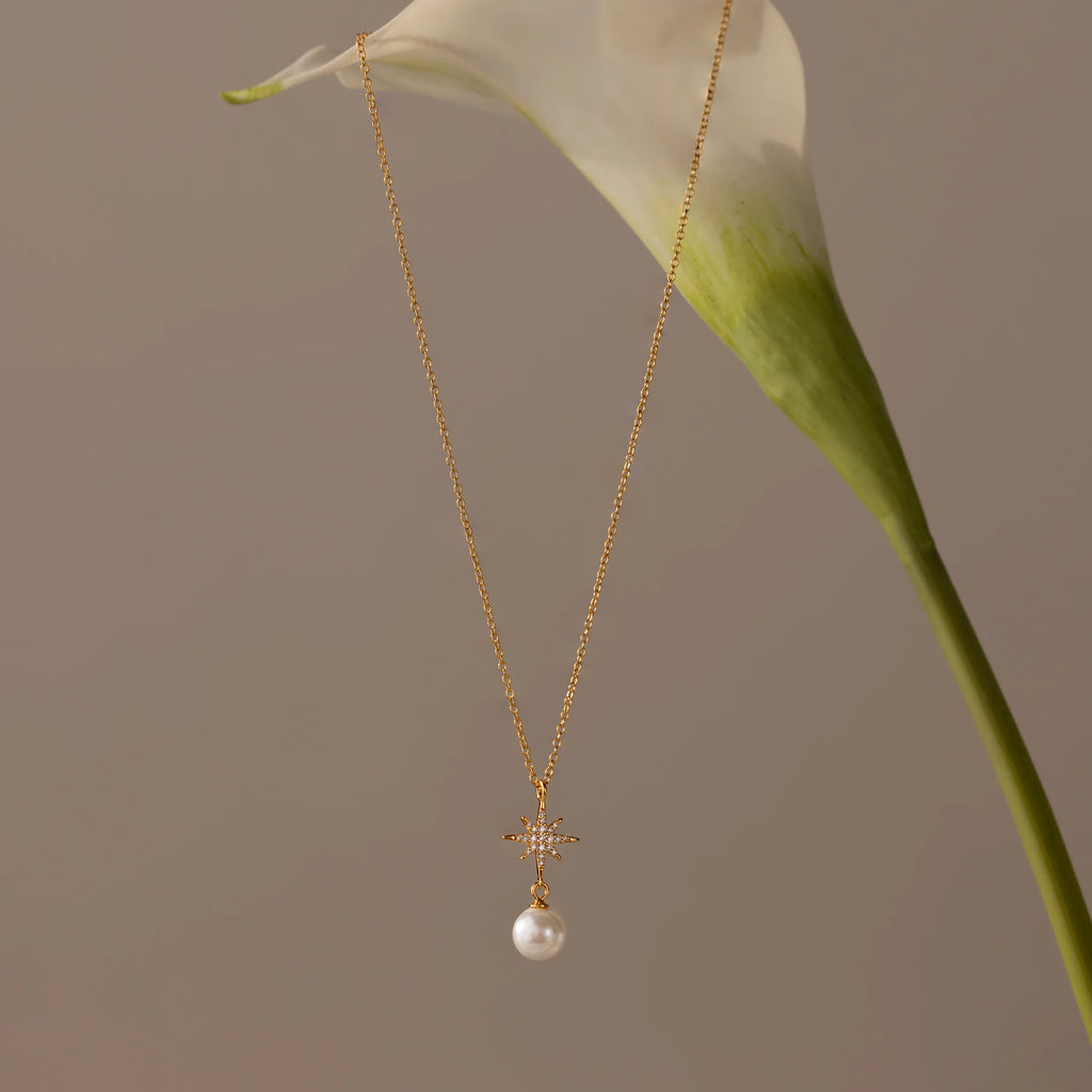 Pavé North Star Pearl Necklace Silver 18K Gold Plated
