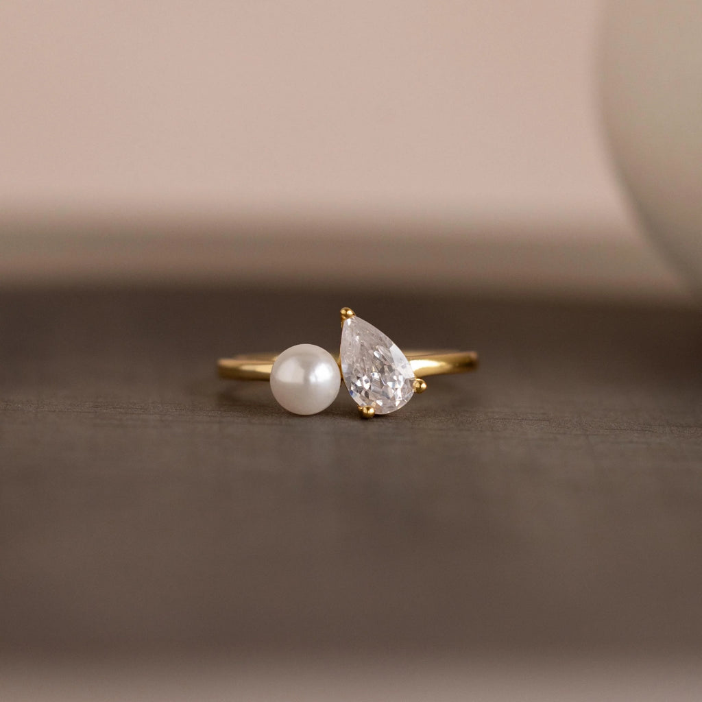 Pearl Diamond Ring Silver 18K Gold Plated