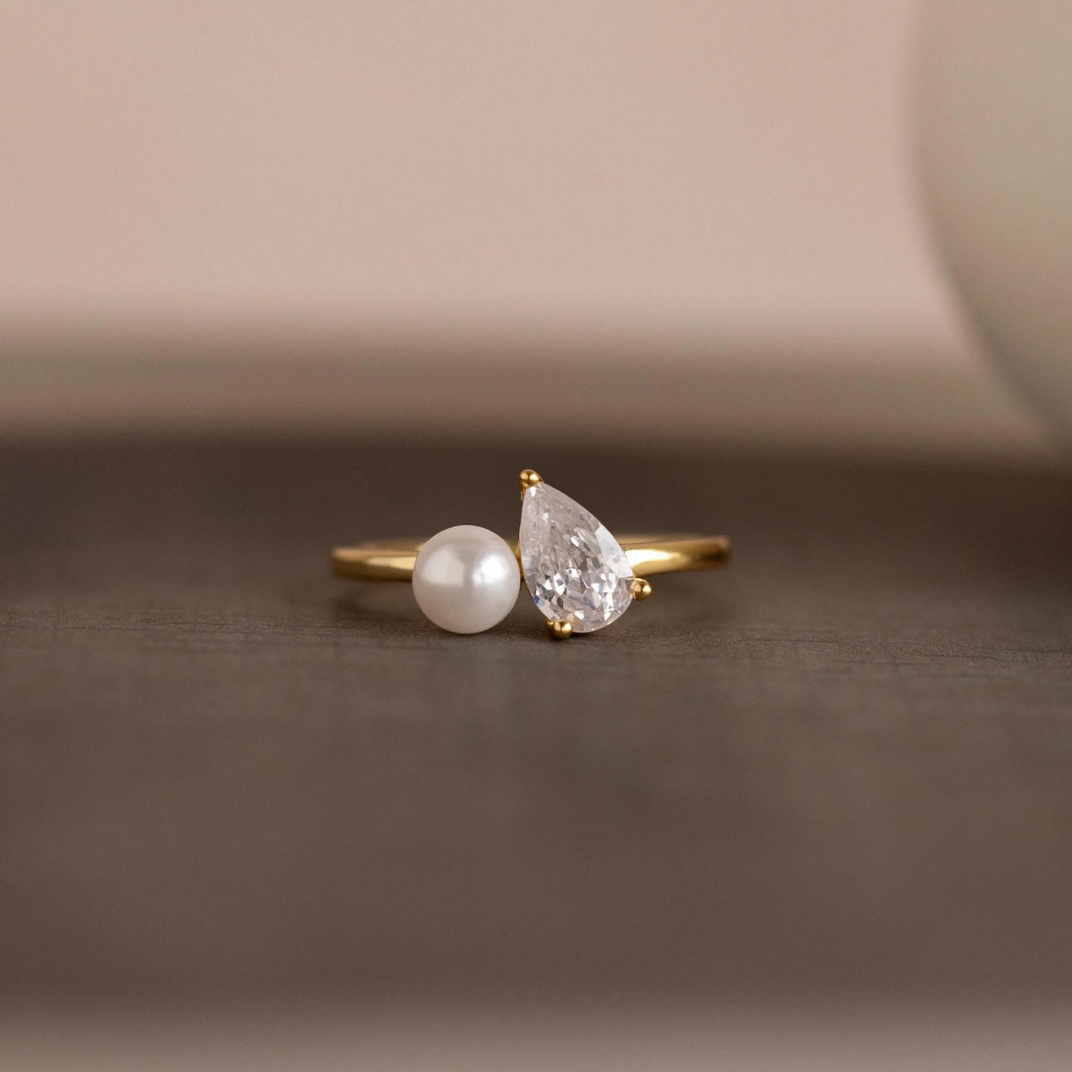 Pearl Diamond Ring Silver 18K Gold Plated