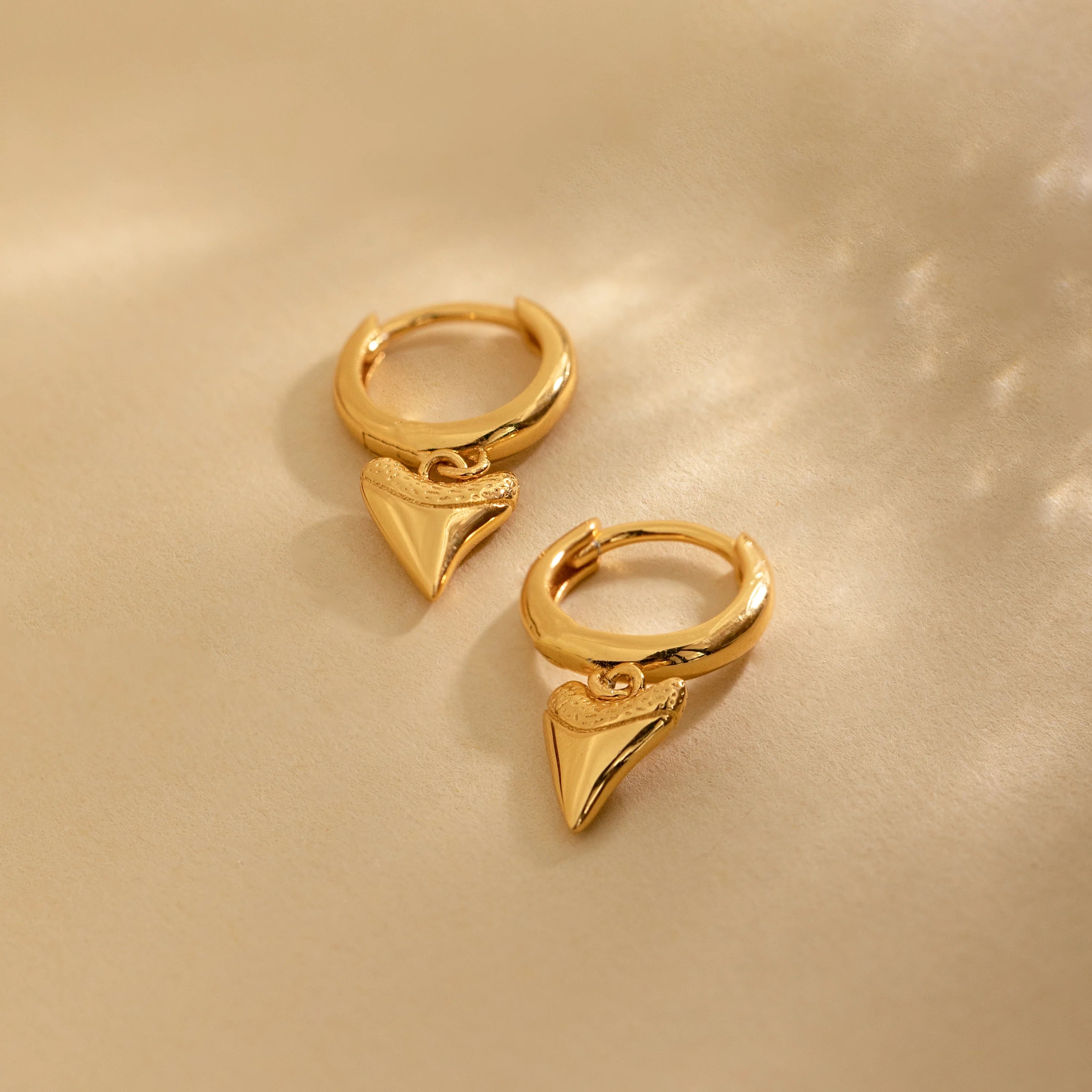 Shark Tooth Huggies Silver 18K Gold Plated