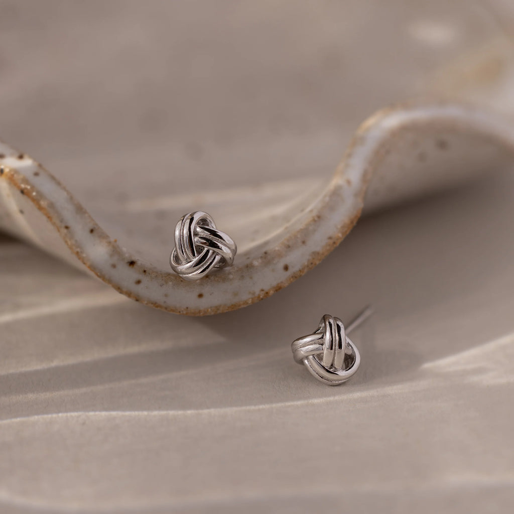 Love Knot Studs Silver 18K Gold Plated