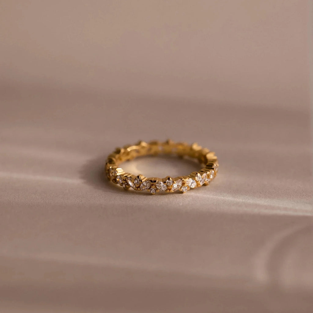 Endless Shine Ring