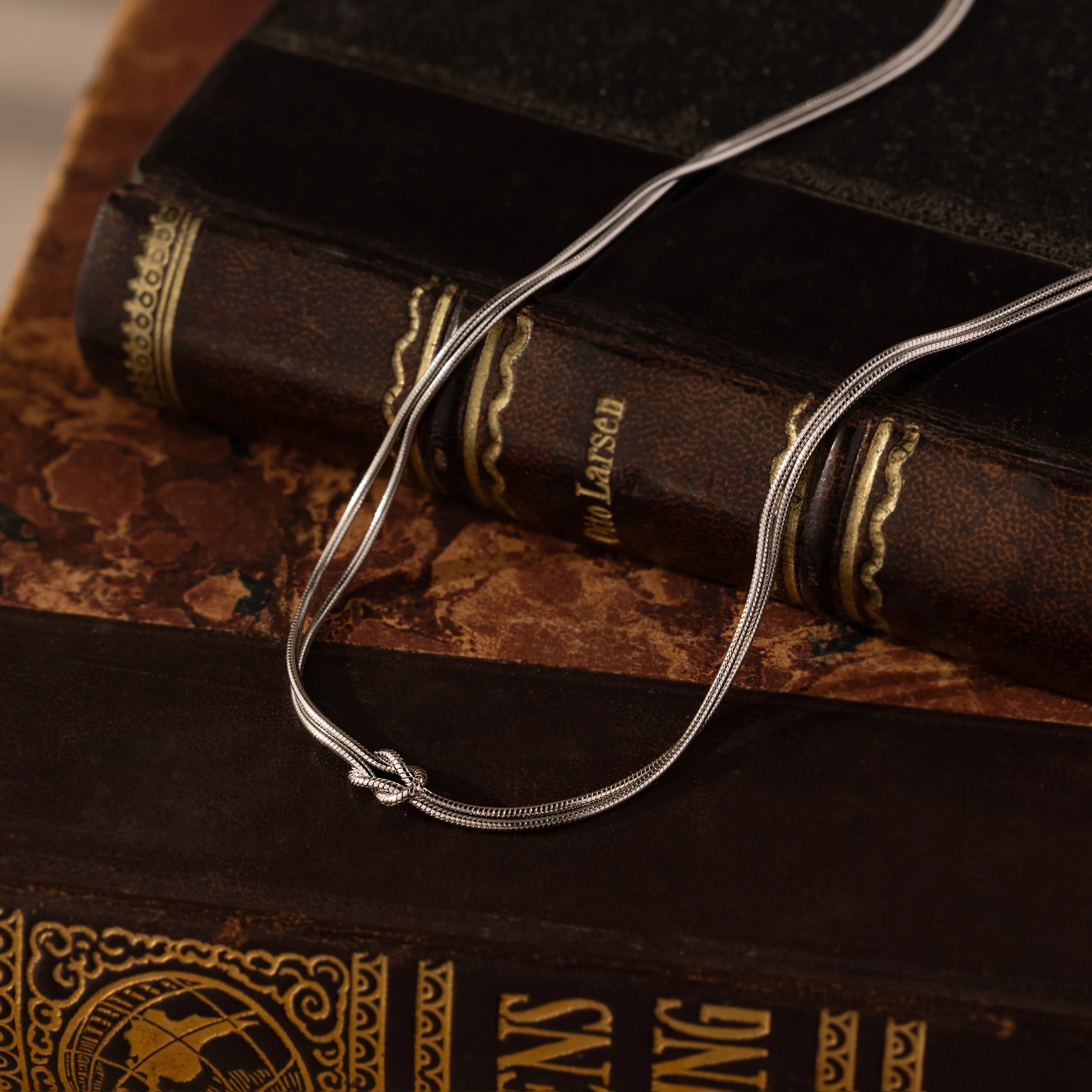 Love Knot Chain Necklace Silver 18K Gold Plated