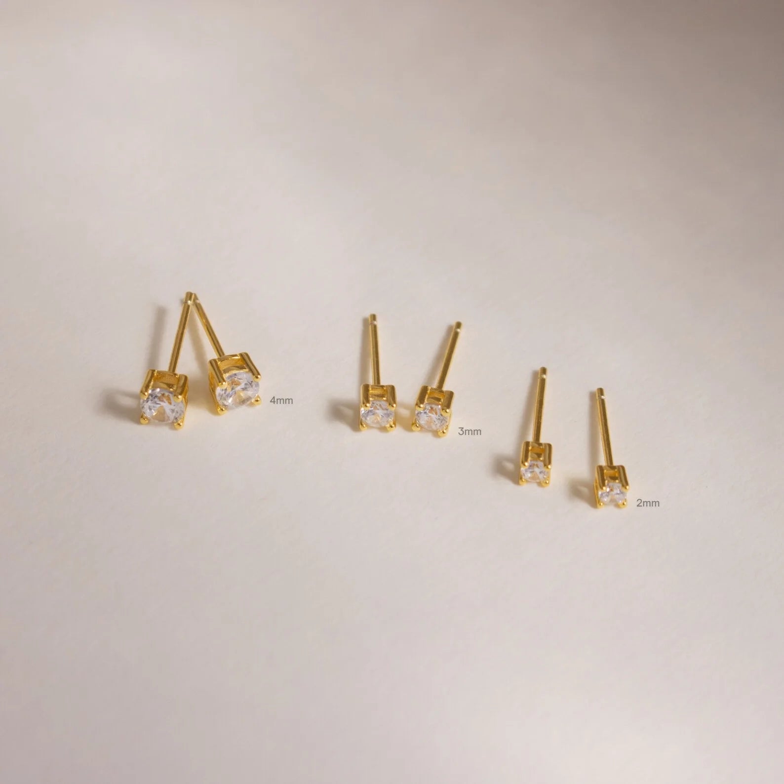 Diamond Minimalist Studs Silver 18K Gold Plated