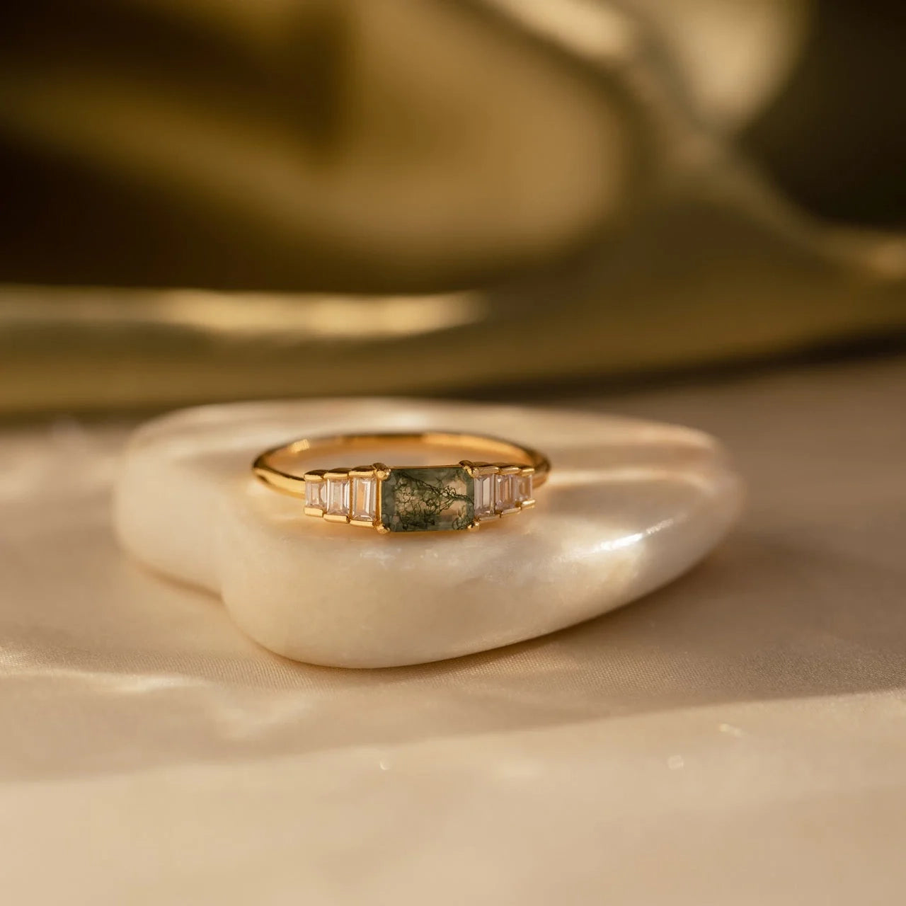 Radiant Aura: Agate Statement Ring
