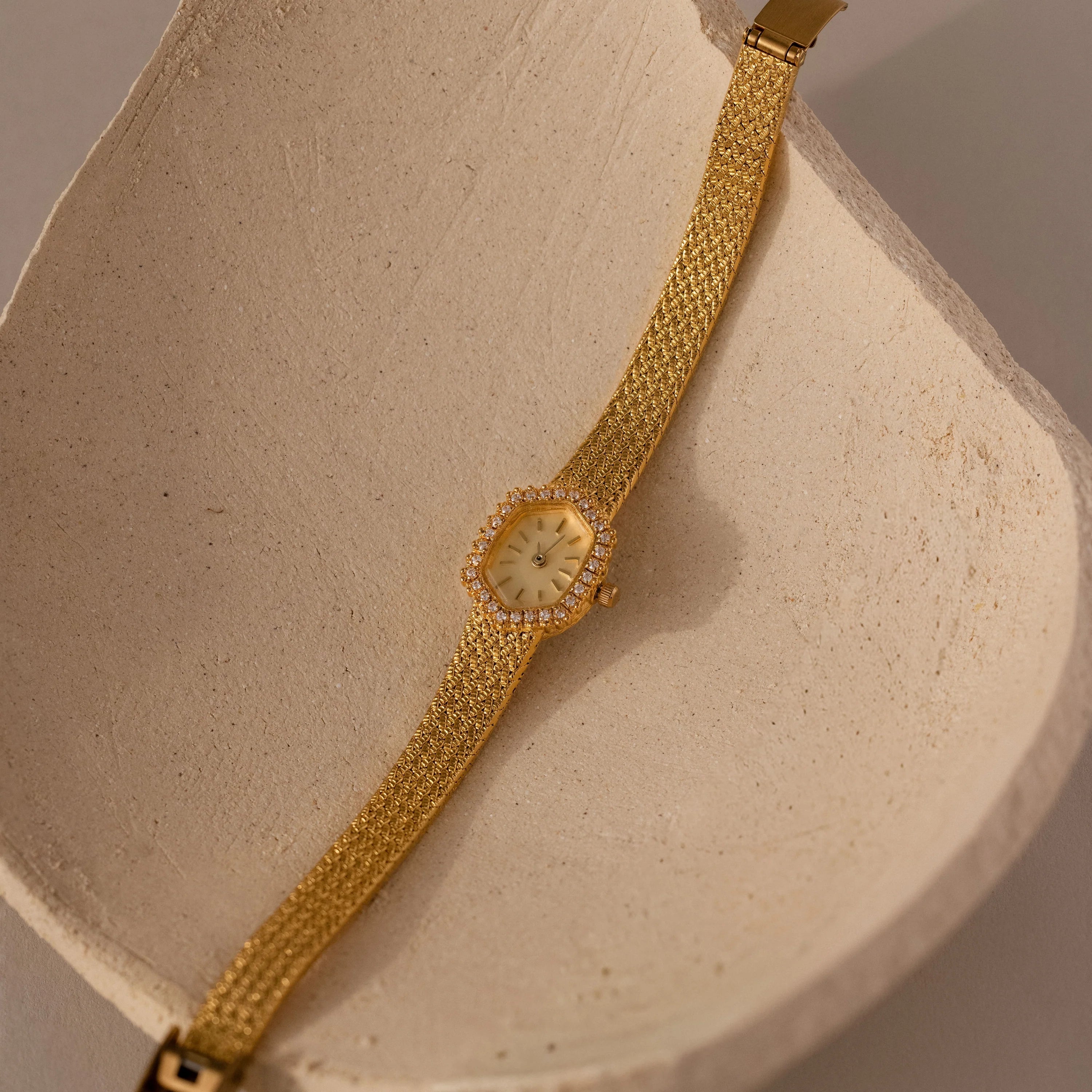 Diamond Woven Mesh Pave Timepiece Silver 18K Gold Plated