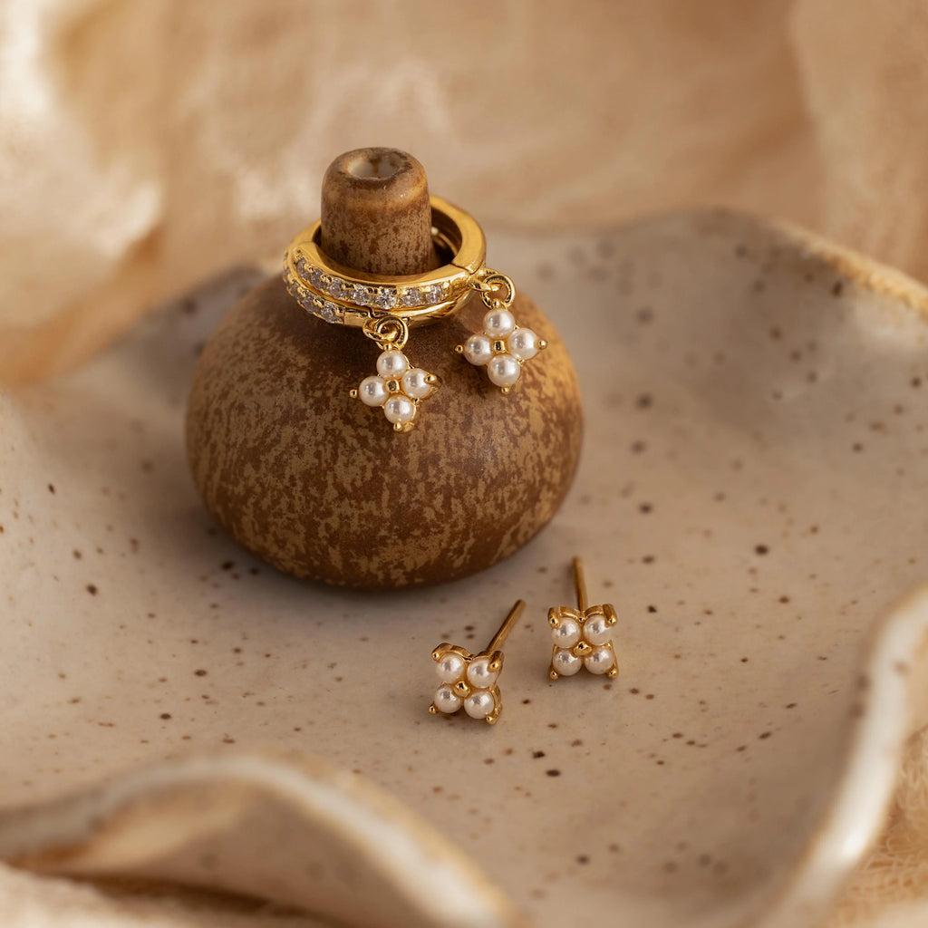 Pearl Flower Studs Silver 18K Gold Plated
