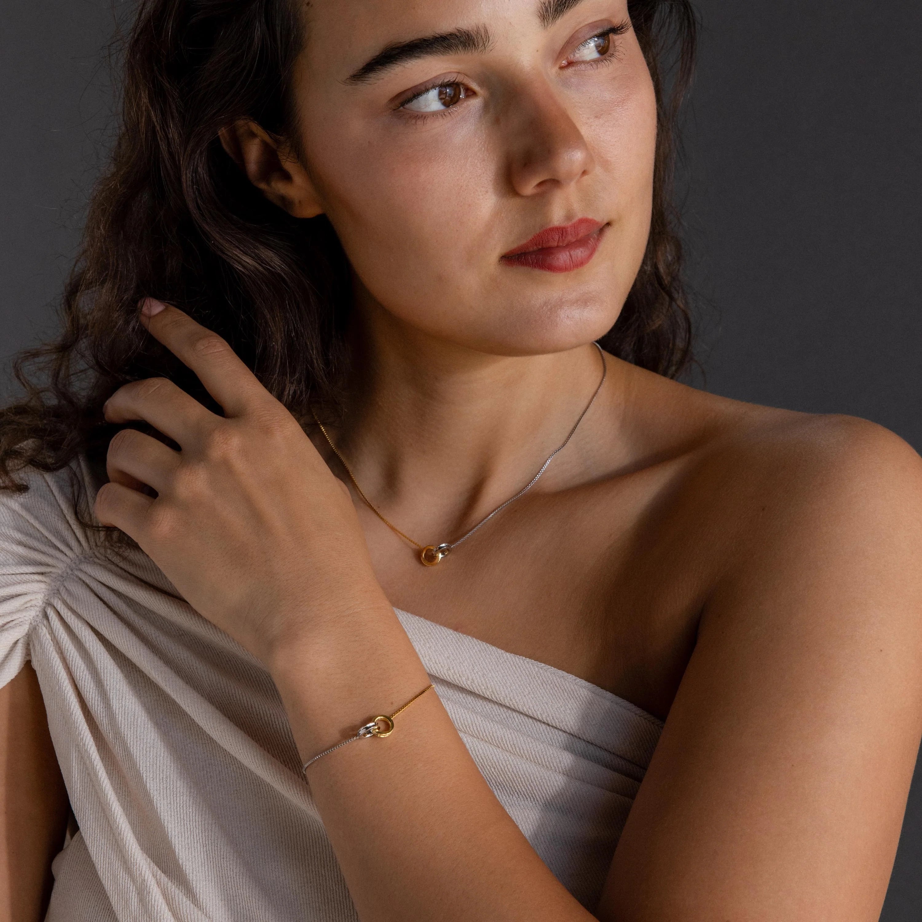 Interlocking Circles Necklace and Bracelet Set Silver 18K Gold Plated