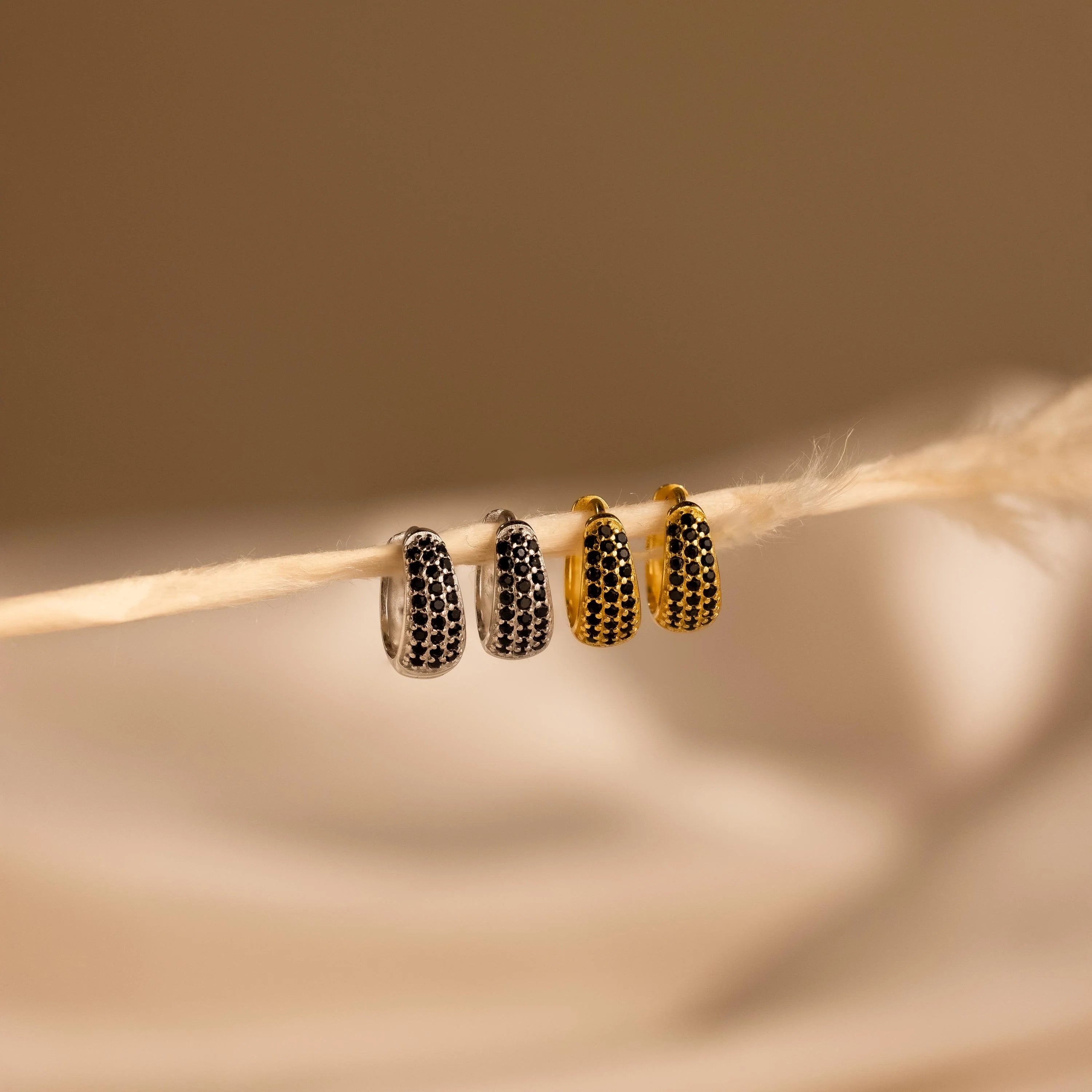 Chunky Onyx Pave Huggies Silver 18K Gold Plated