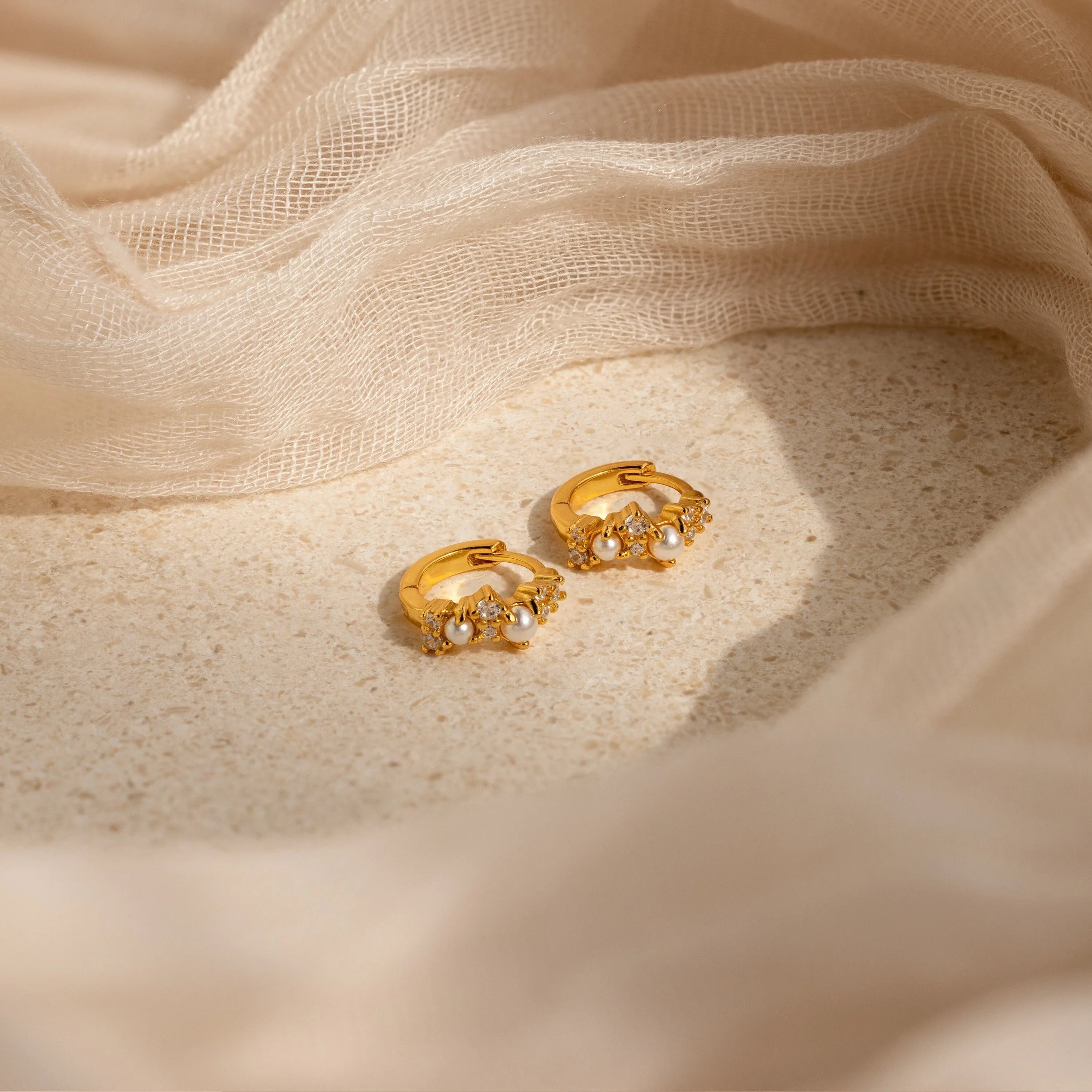 Diamond Pearl Cluster Huggies Silver 18K Gold Plated