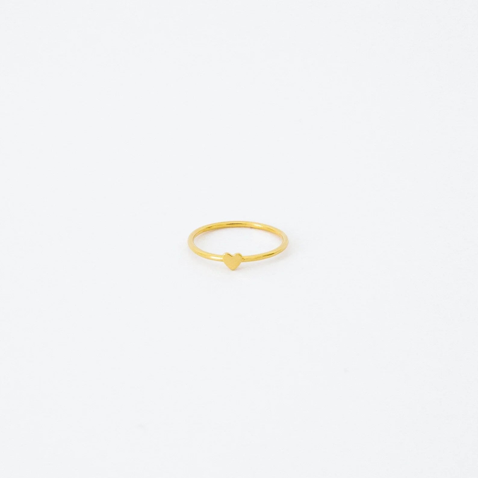 Nala Tiny Heart Ring