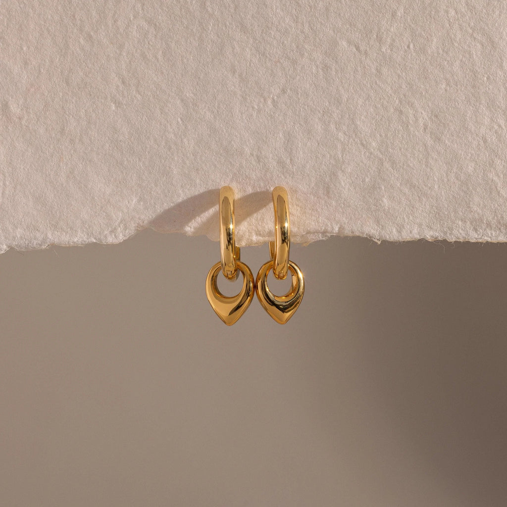 Tiny Teardrop Huggies Silver 18K Gold Plated