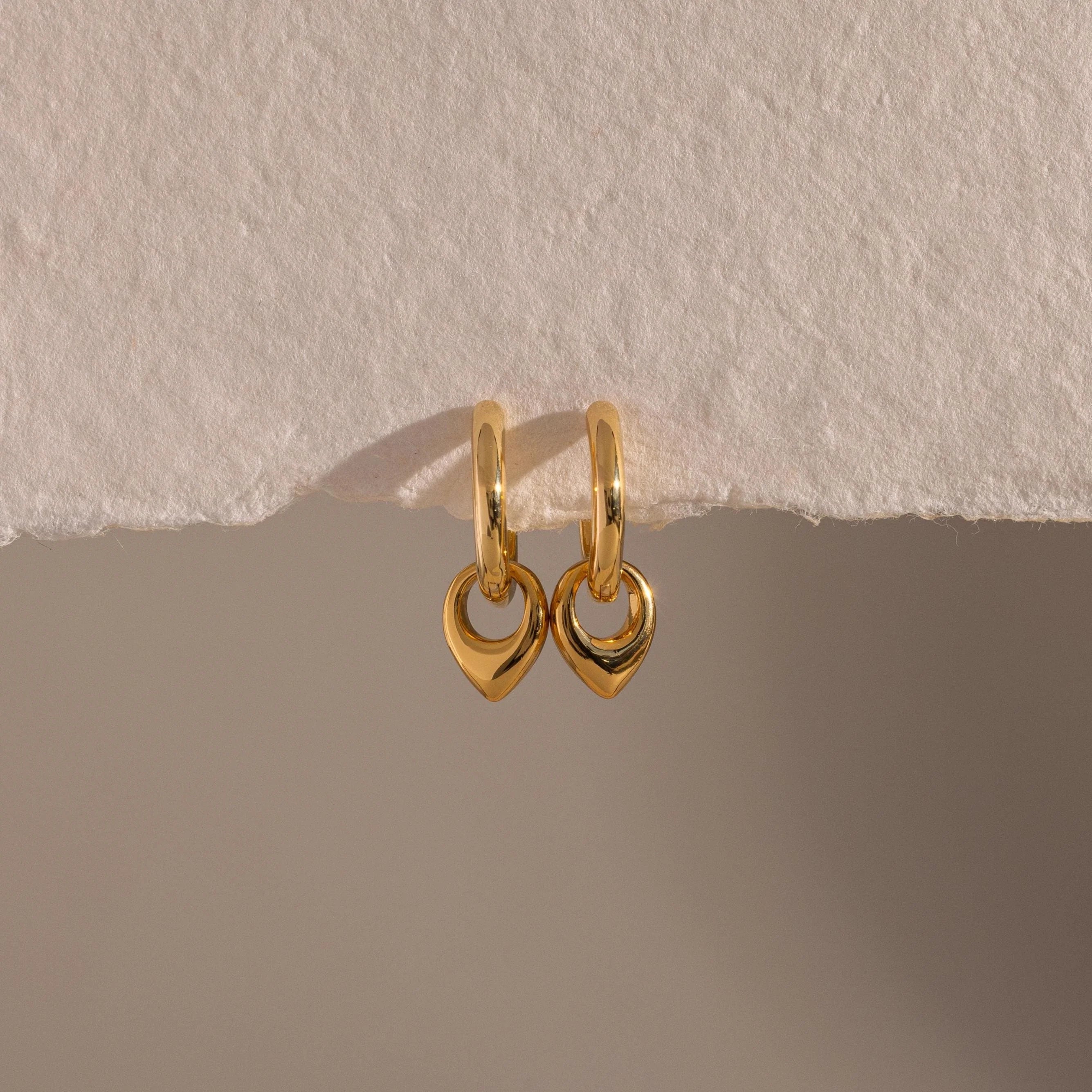 Tiny Teardrop Huggies Silver 18K Gold Plated