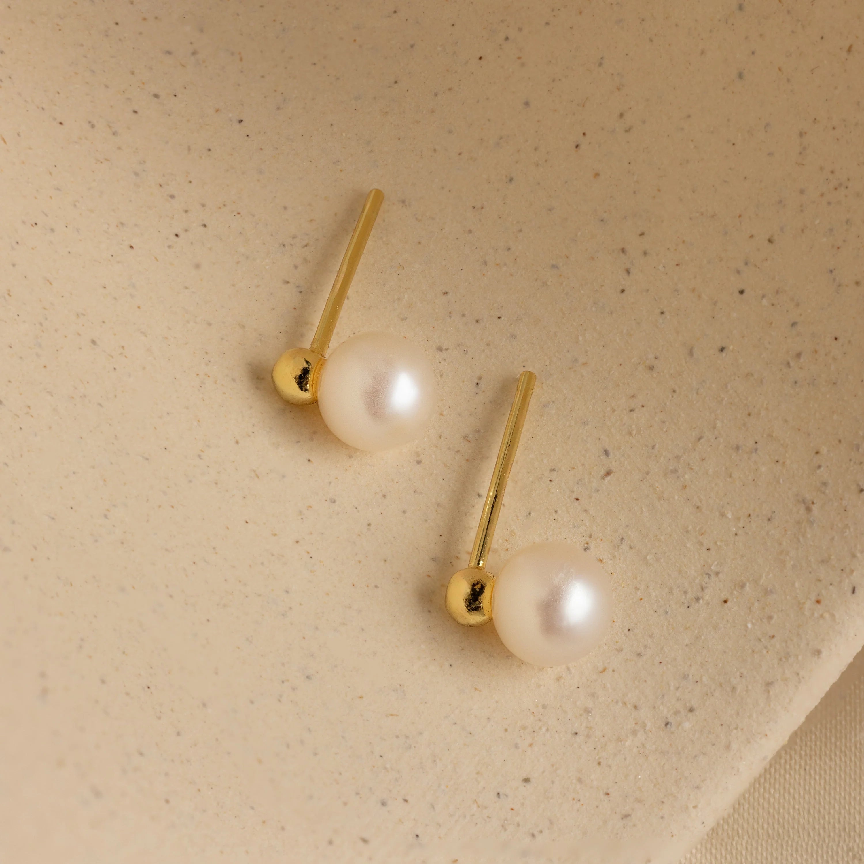 Classic Pearl Studs Silver 18K Gold Plated
