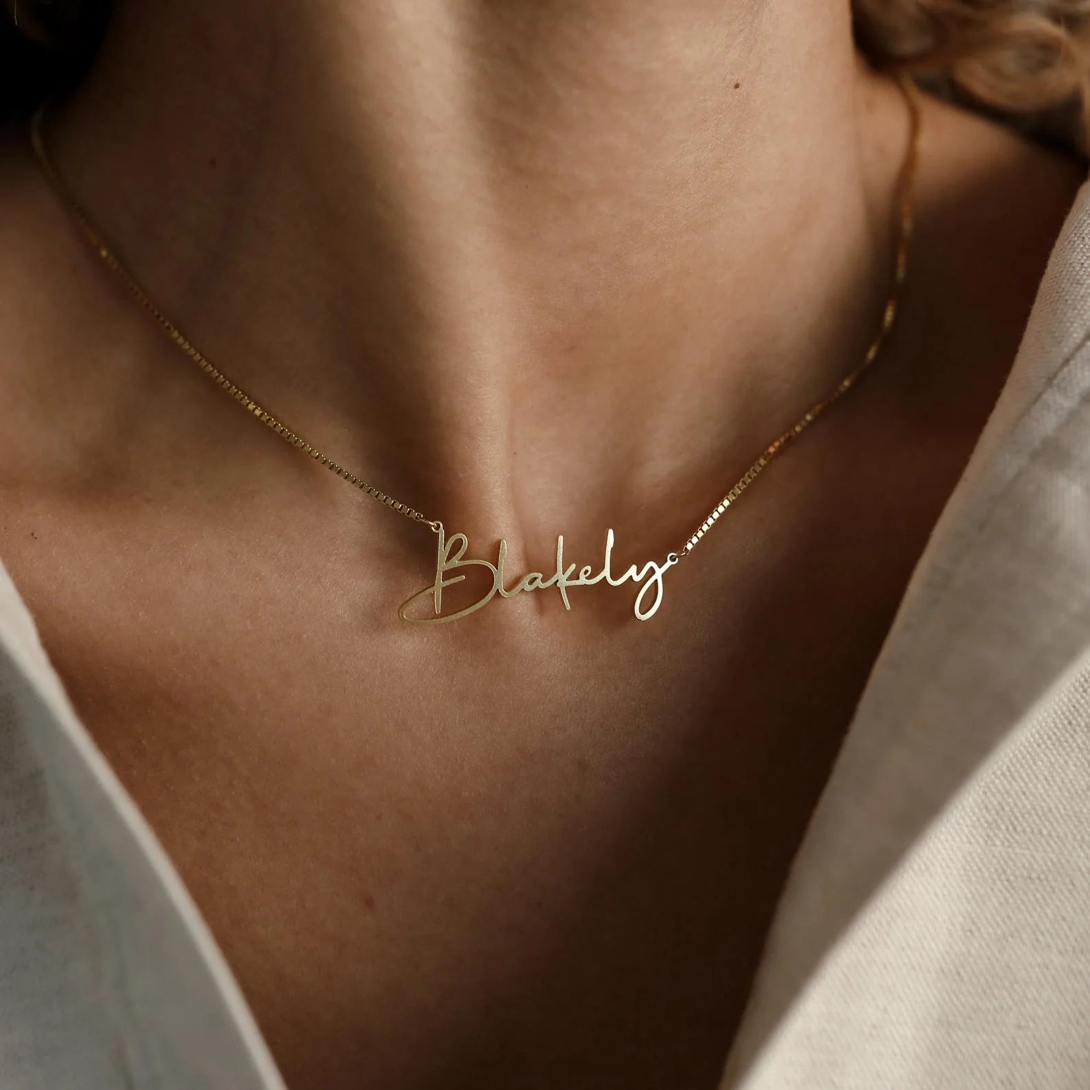 Summer Name Necklace in Box Chain Silver 18K Gold Plated