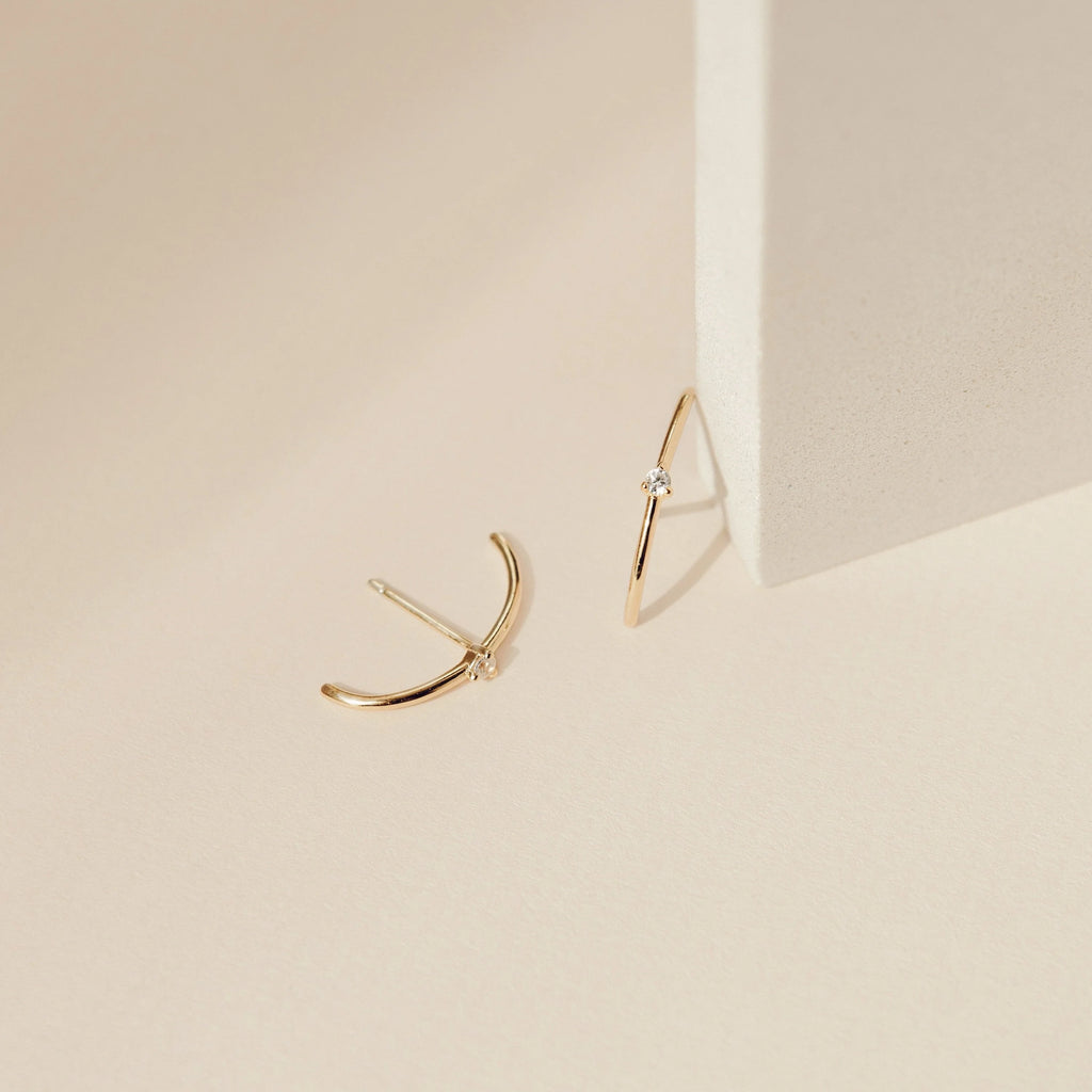 Diamonds Arc Studs Silver 18K Gold Plated