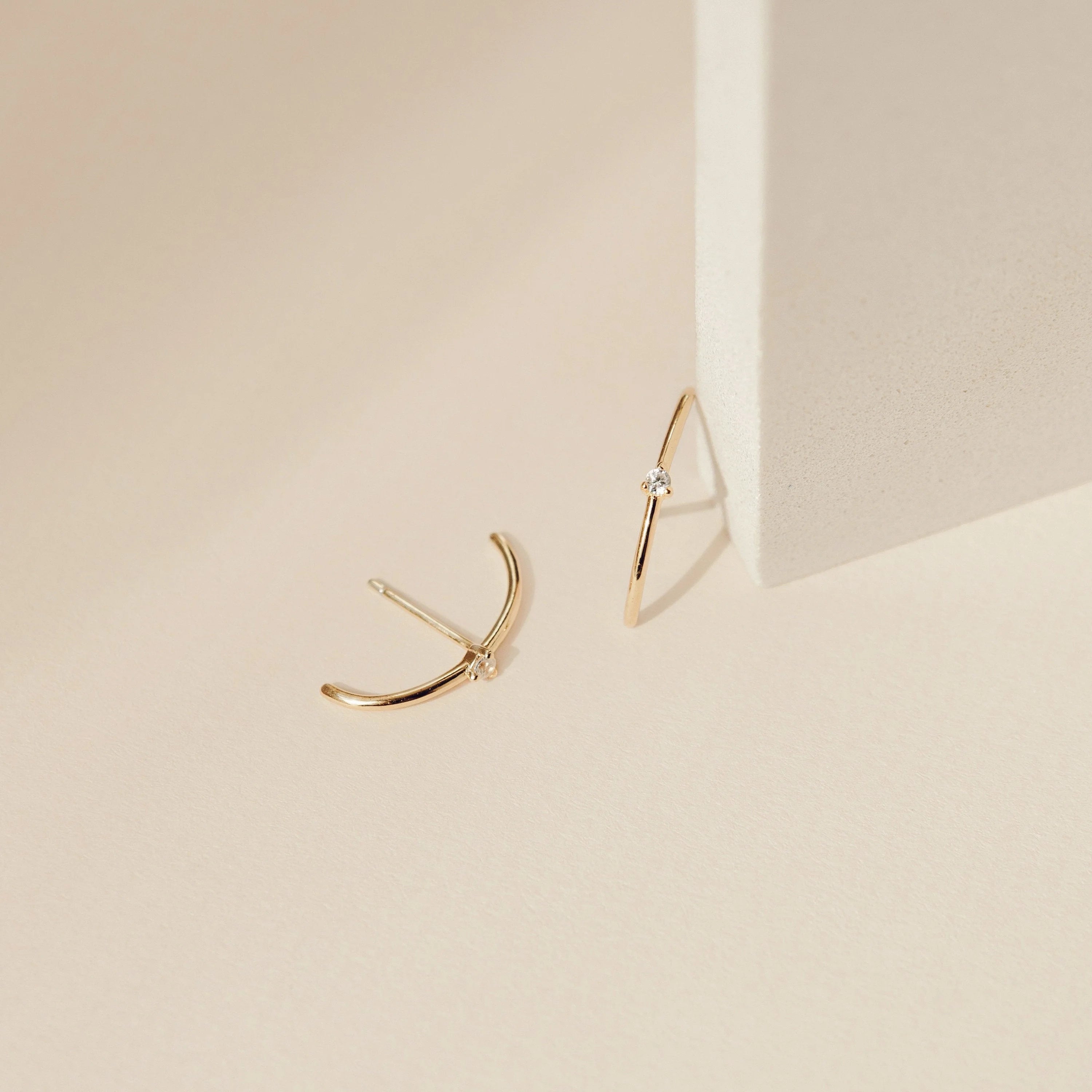 Diamonds Arc Studs Silver 18K Gold Plated
