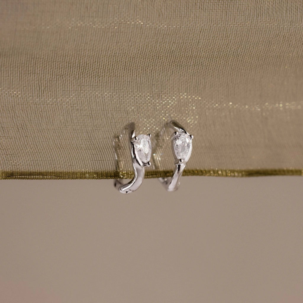 Organic Diamond Teardrop Hoops Silver 18K Gold Plated