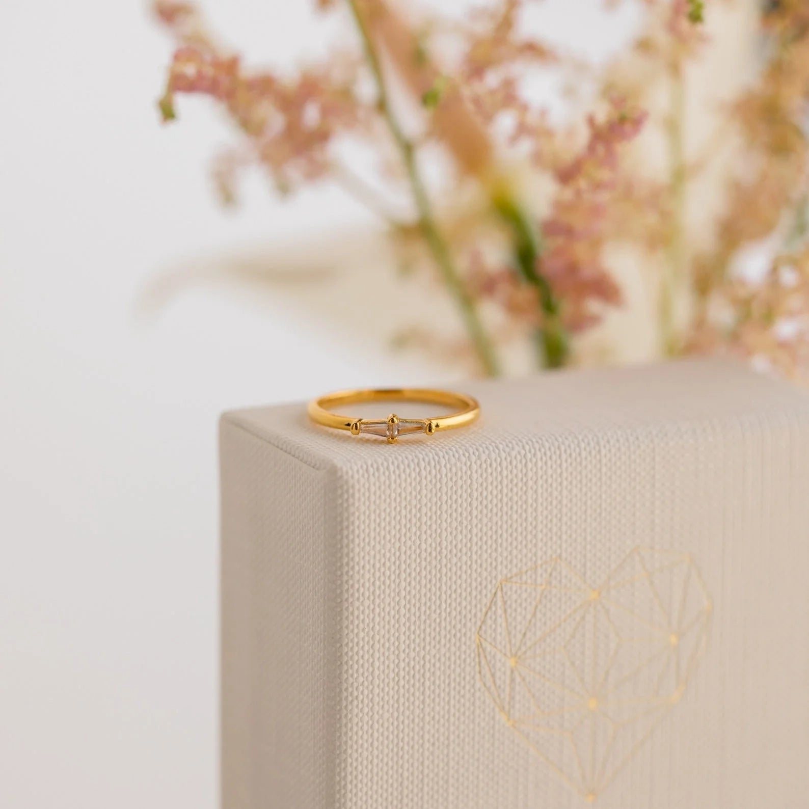Eleanor Baguette Diamond Ring Silver 18K Gold Plated