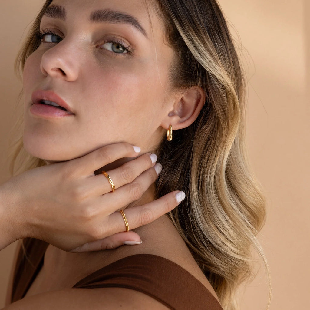 Bold Ribbed Hoops Silver 18K Gold Plated