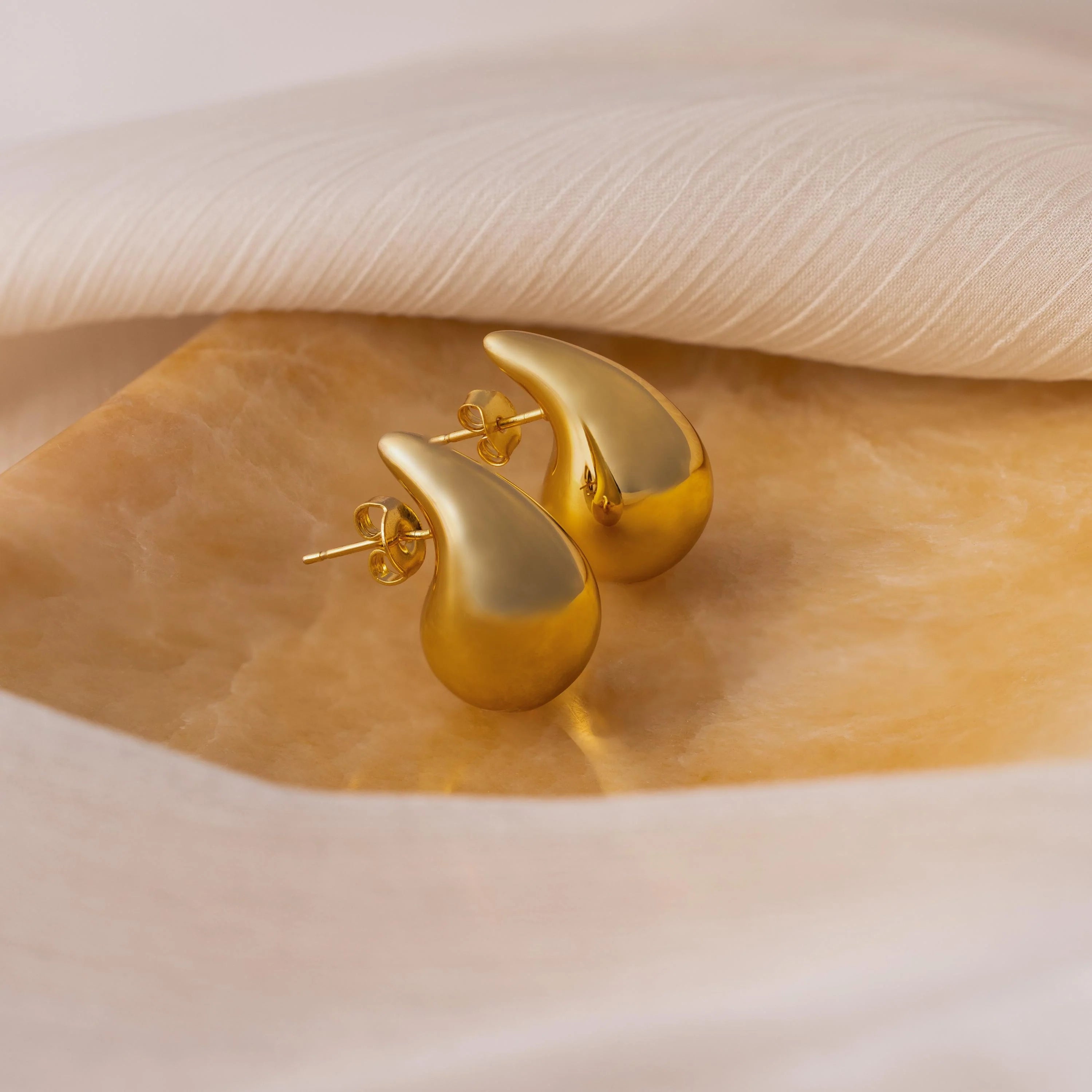 Chunky Tear Drop Studs Silver 18K Gold Plated