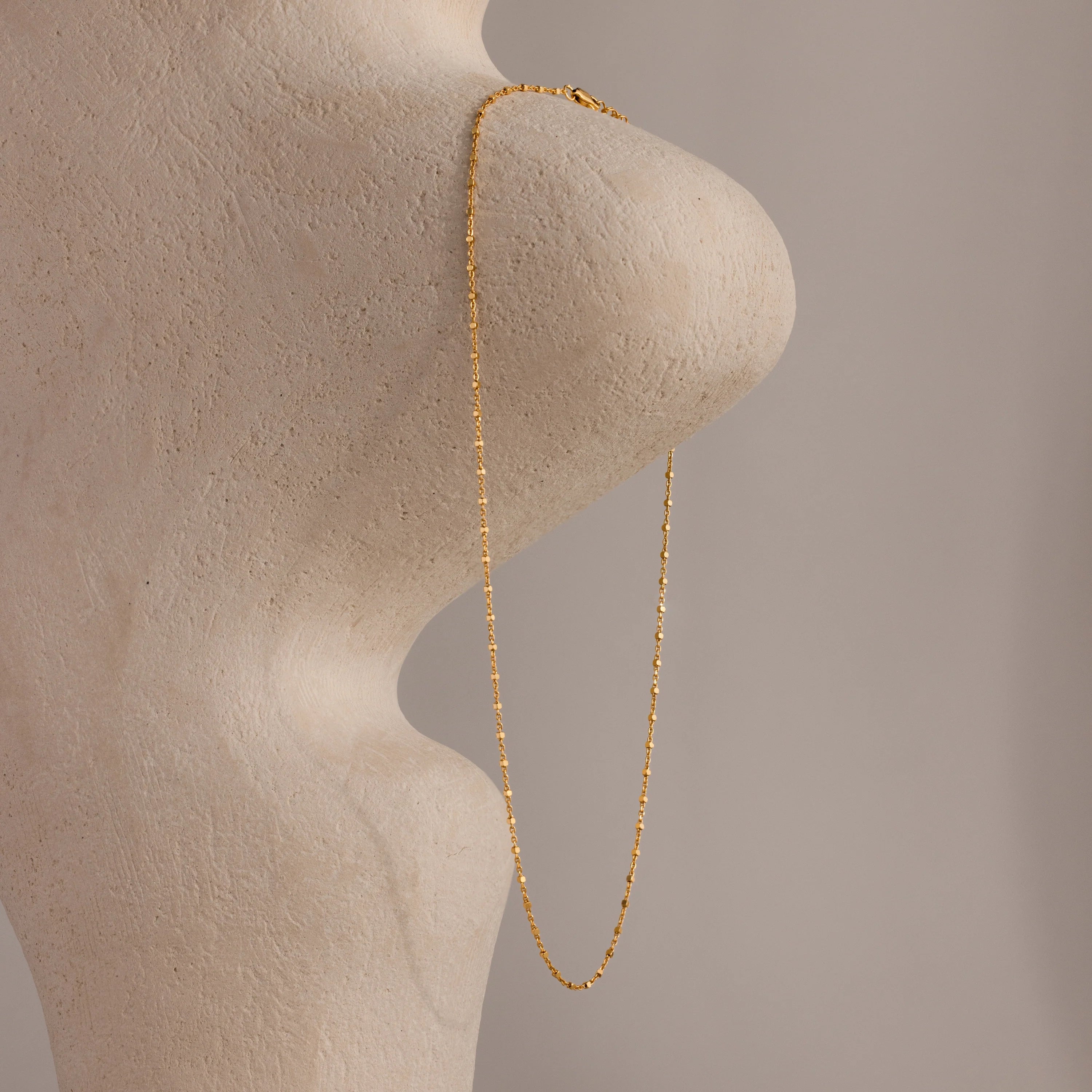 Dot Station Necklace in Silver 18K Gold Plated