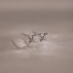 Hera Flower Studs Silver 18K Gold Plated