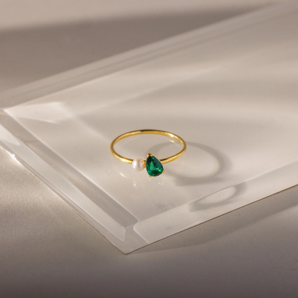 Emerald Teardrop Pearl Ring Silver 18K Gold Plated