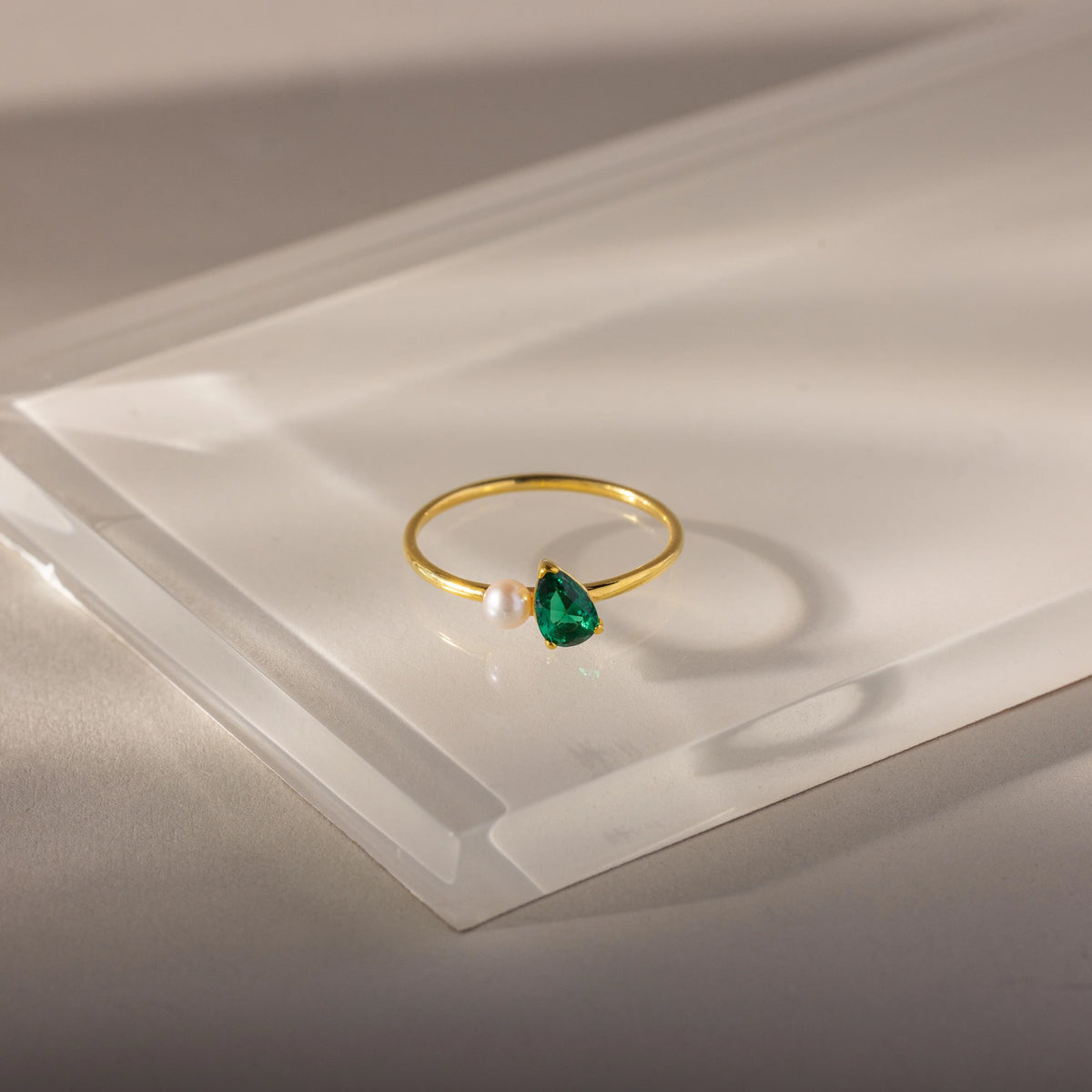 Emerald Teardrop Pearl Ring Silver 18K Gold Plated