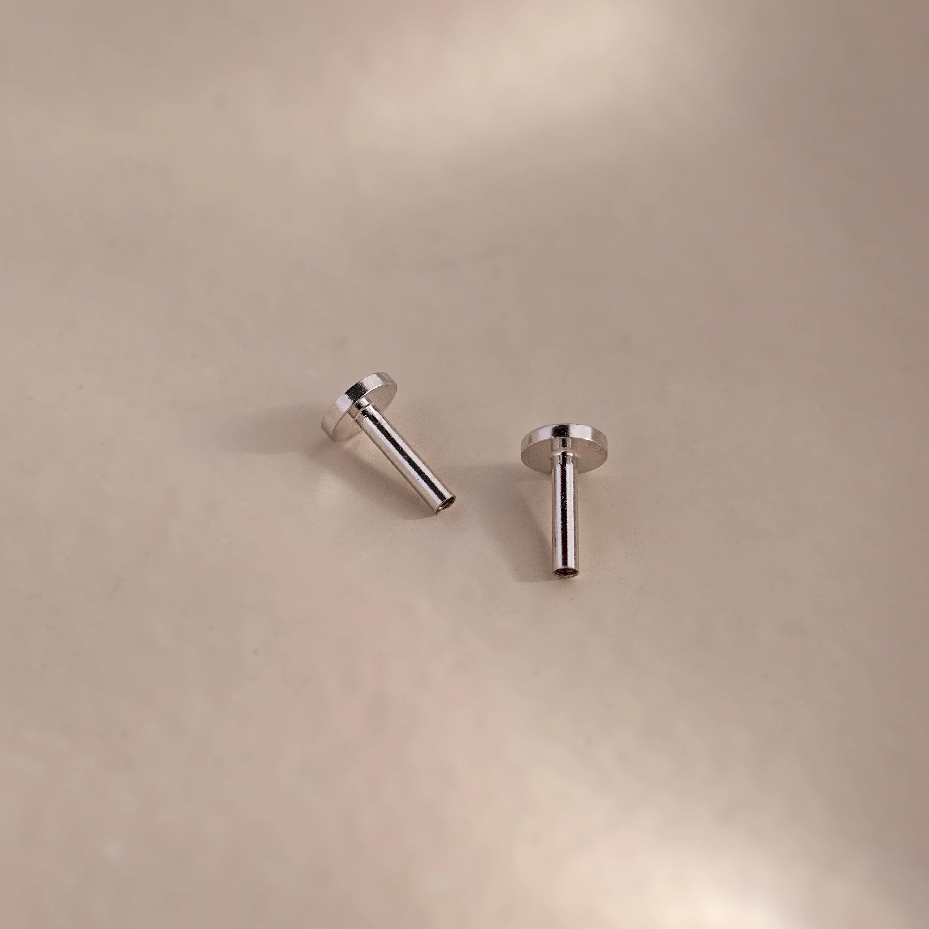 Flatback Post Set   Silver 18K Gold Plated