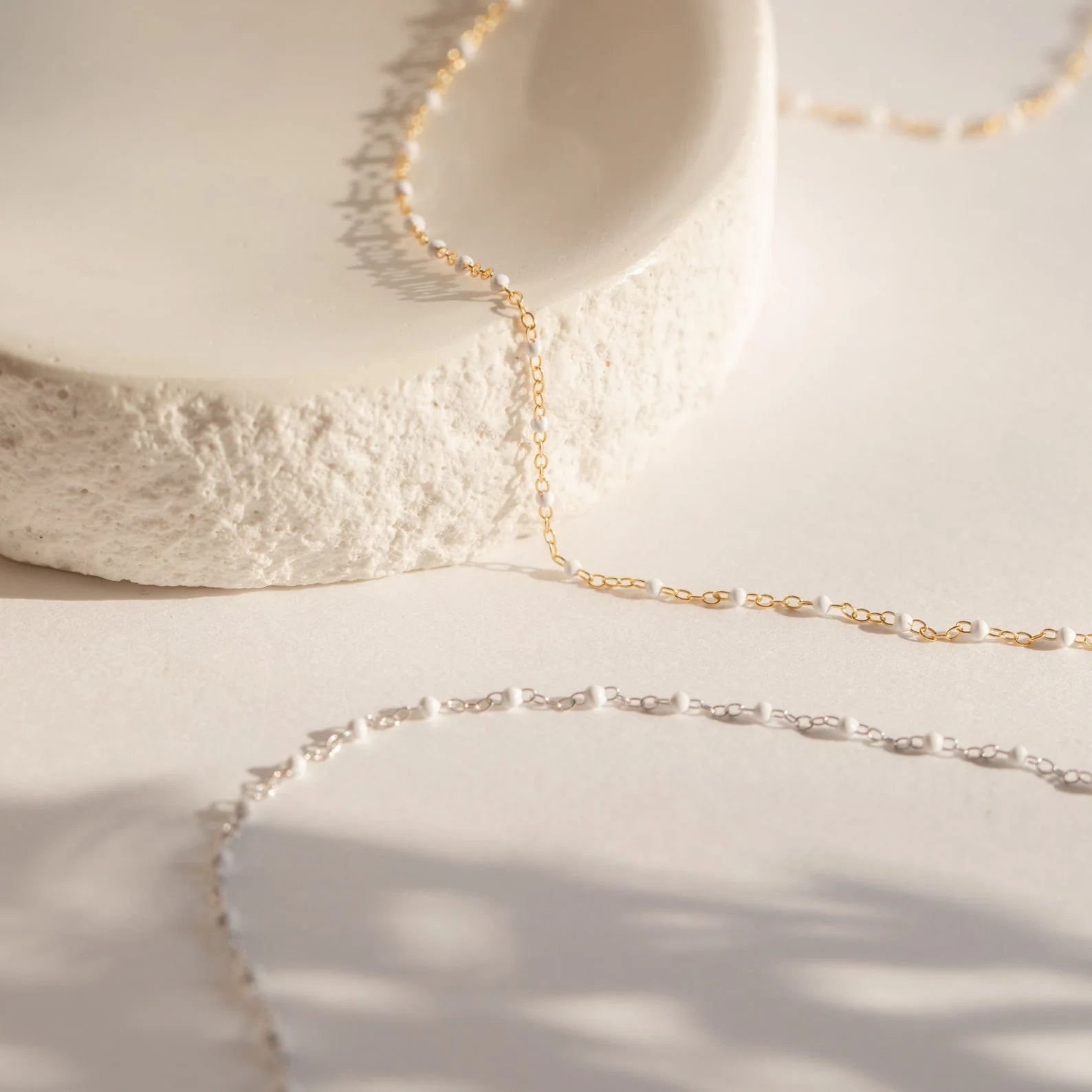 White Station Necklace Silver 18K Gold Plated