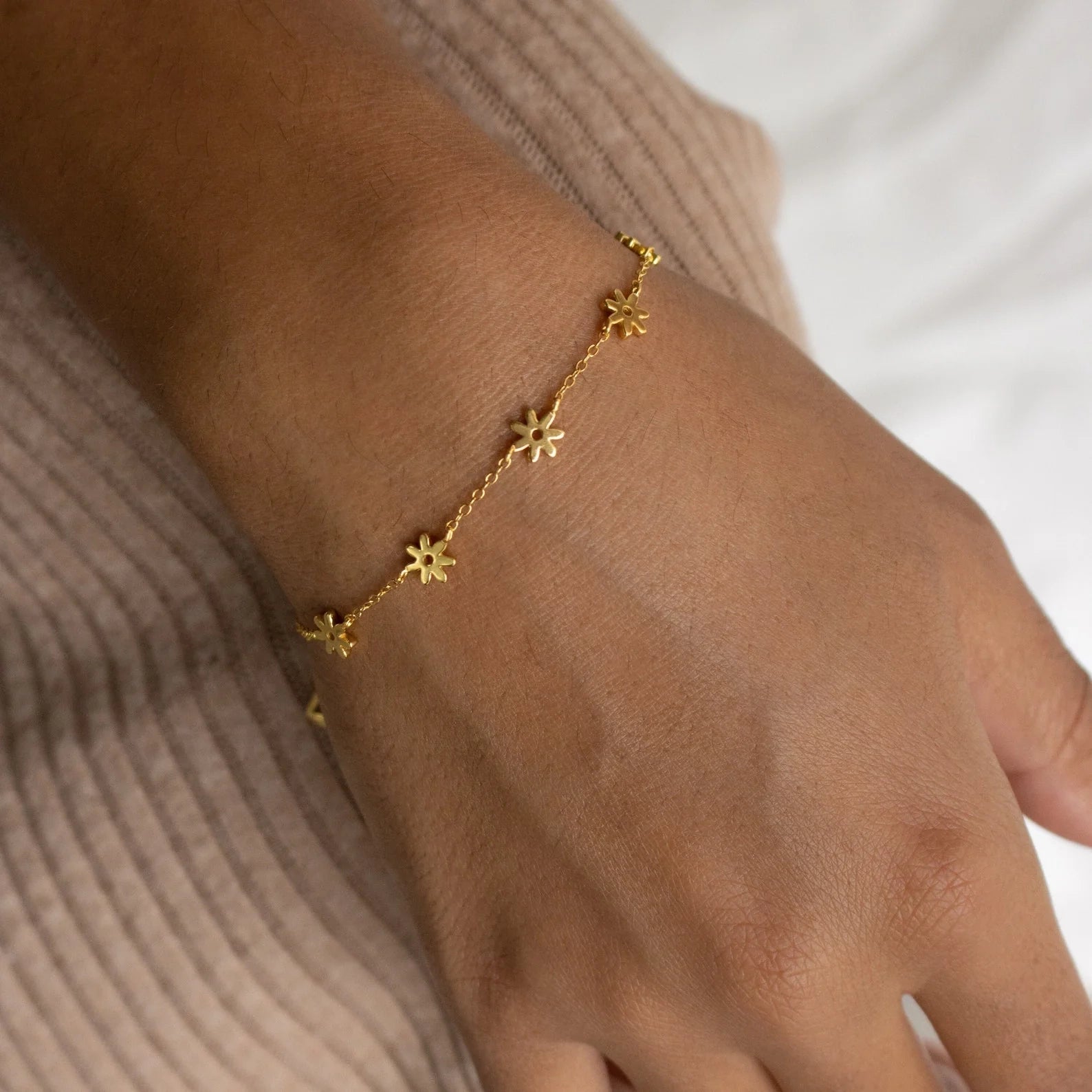 Flower Child Bracelet Silver 18K Gold Plated