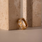 Diamond Confetti Signet Ring Silver 18K Gold Plated