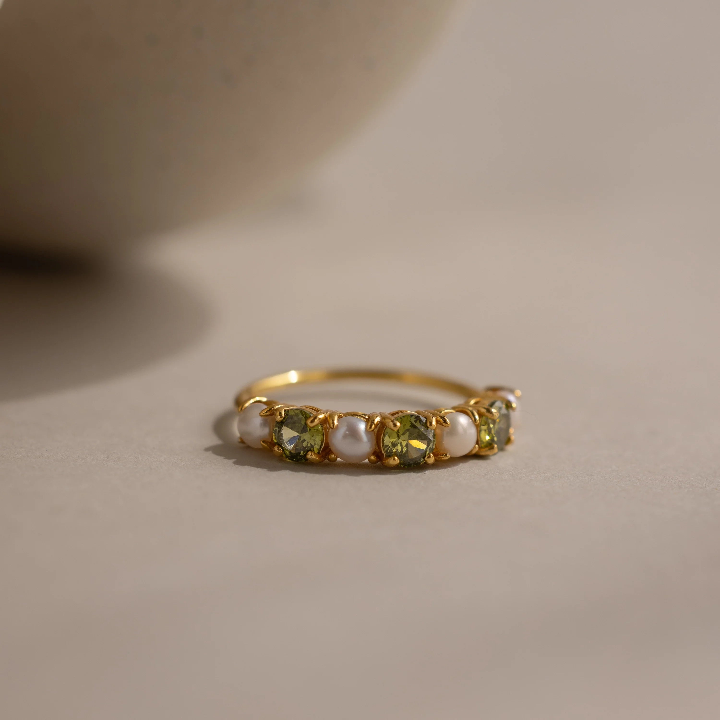 Peridot & Pearl Lace Ring Silver 18K Gold Plated
