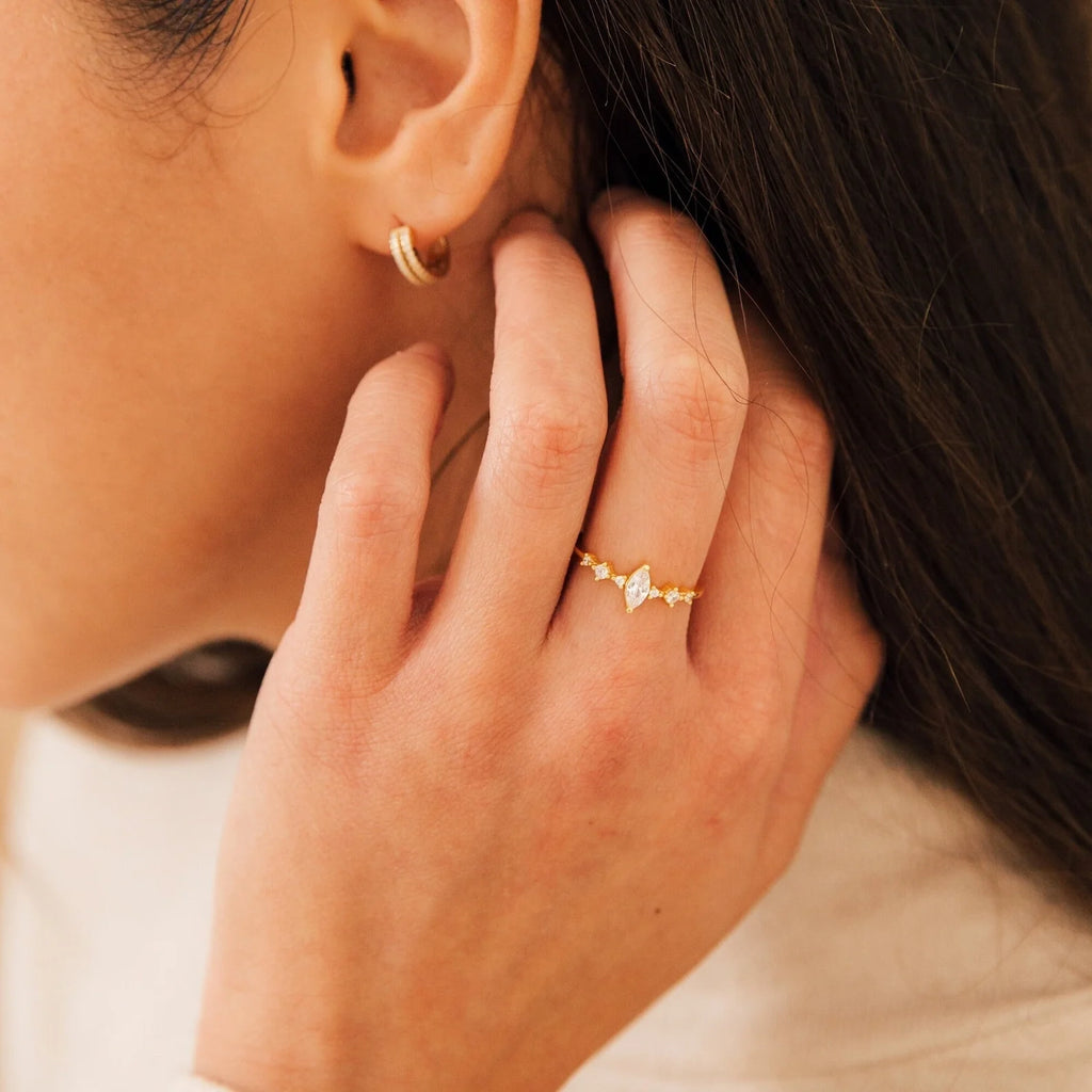 Marquise & Round Diamond Ring Silver 18K Gold Plated