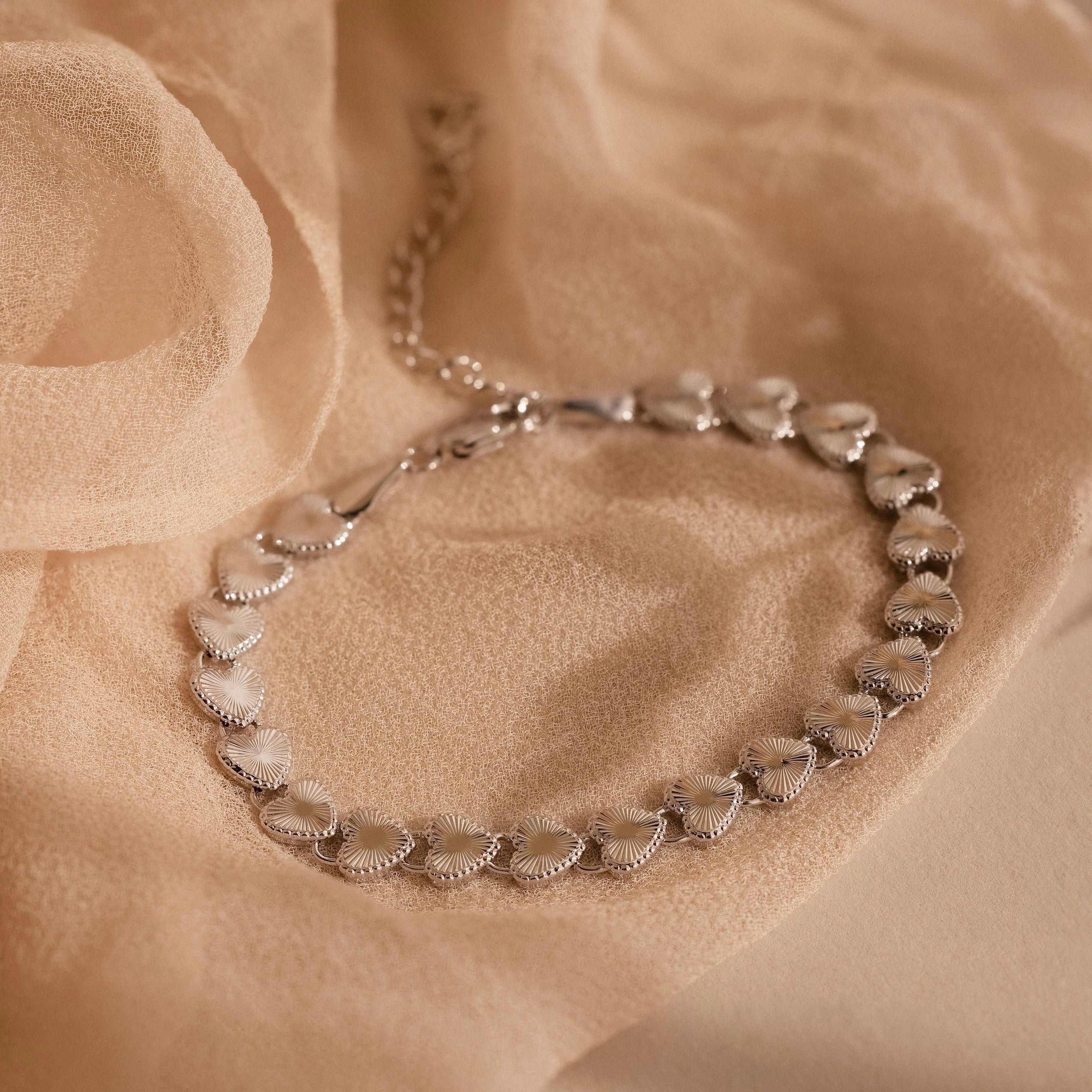 Ribbed Heart Link Bracelet Silver 18K Gold Plated