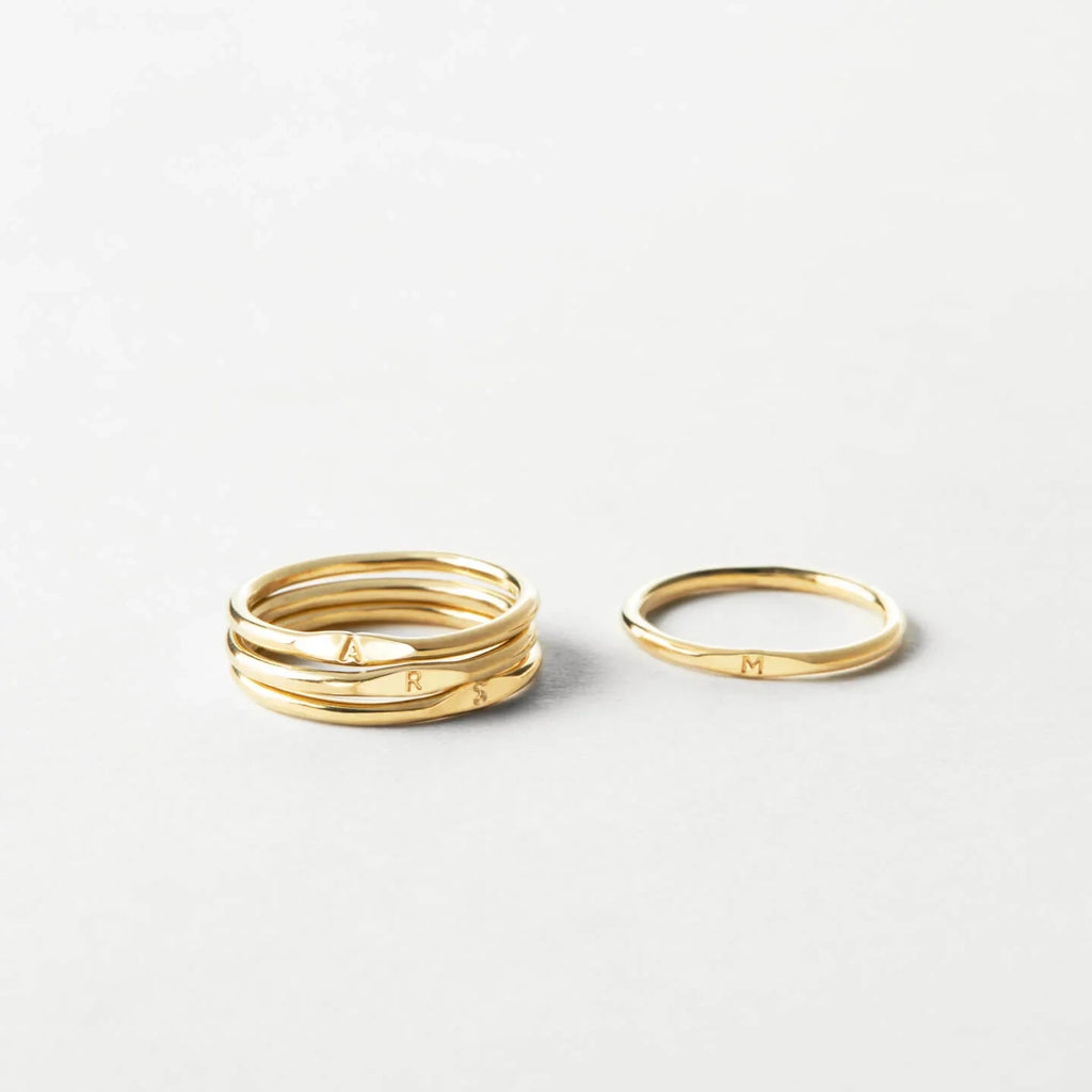 Micro Signet Ring