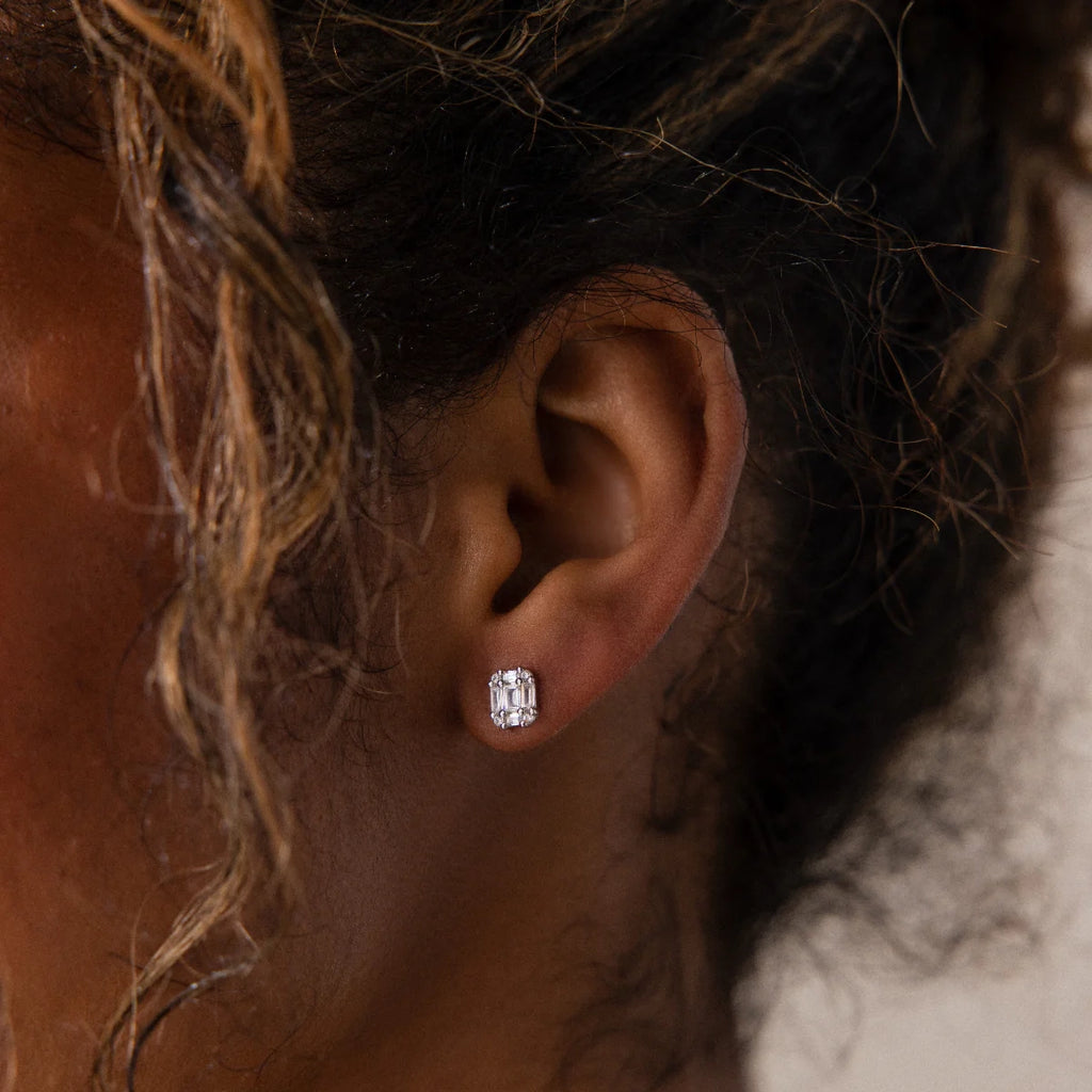 Diamond Studs Silver 18K Gold Plated