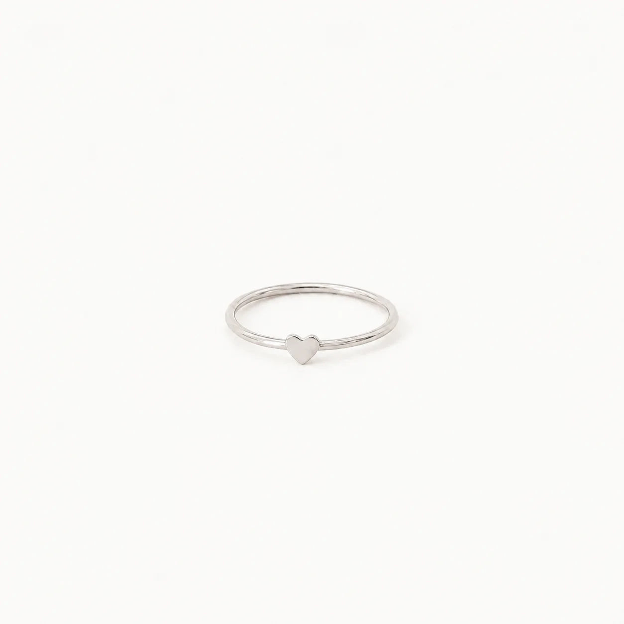 Nala Tiny Heart Ring