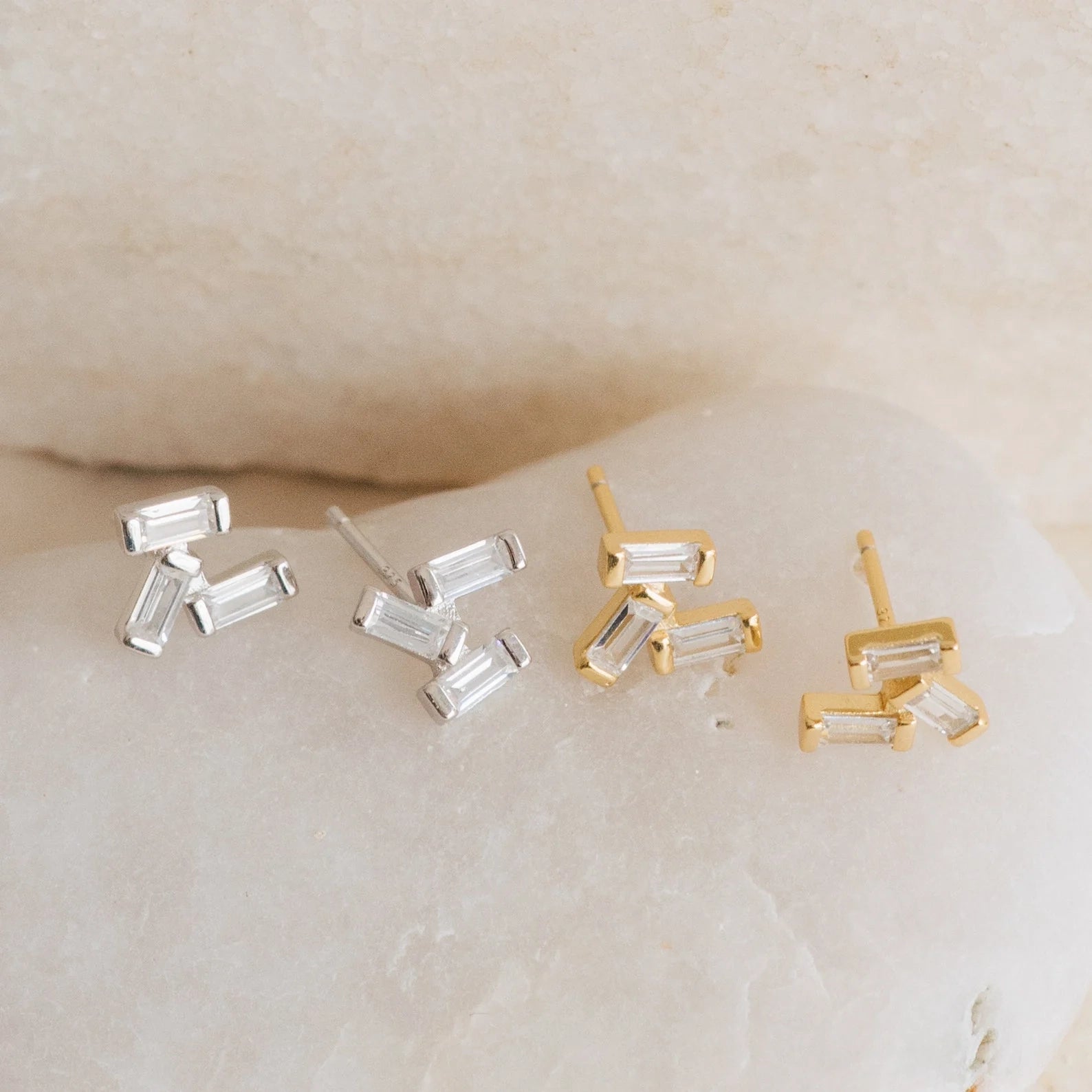 Glacier Diamond Studs Silver 18K Gold Plated