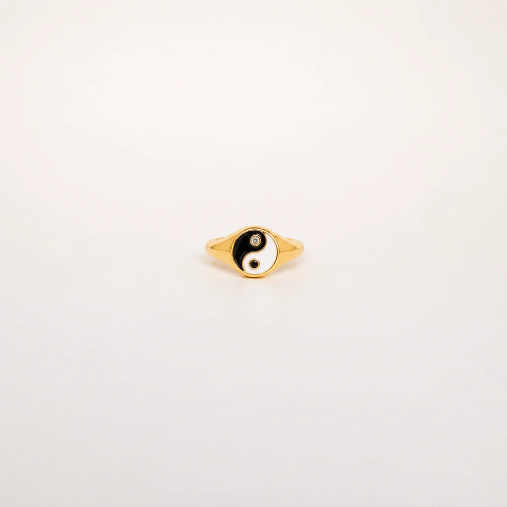 Yin Yang Ring