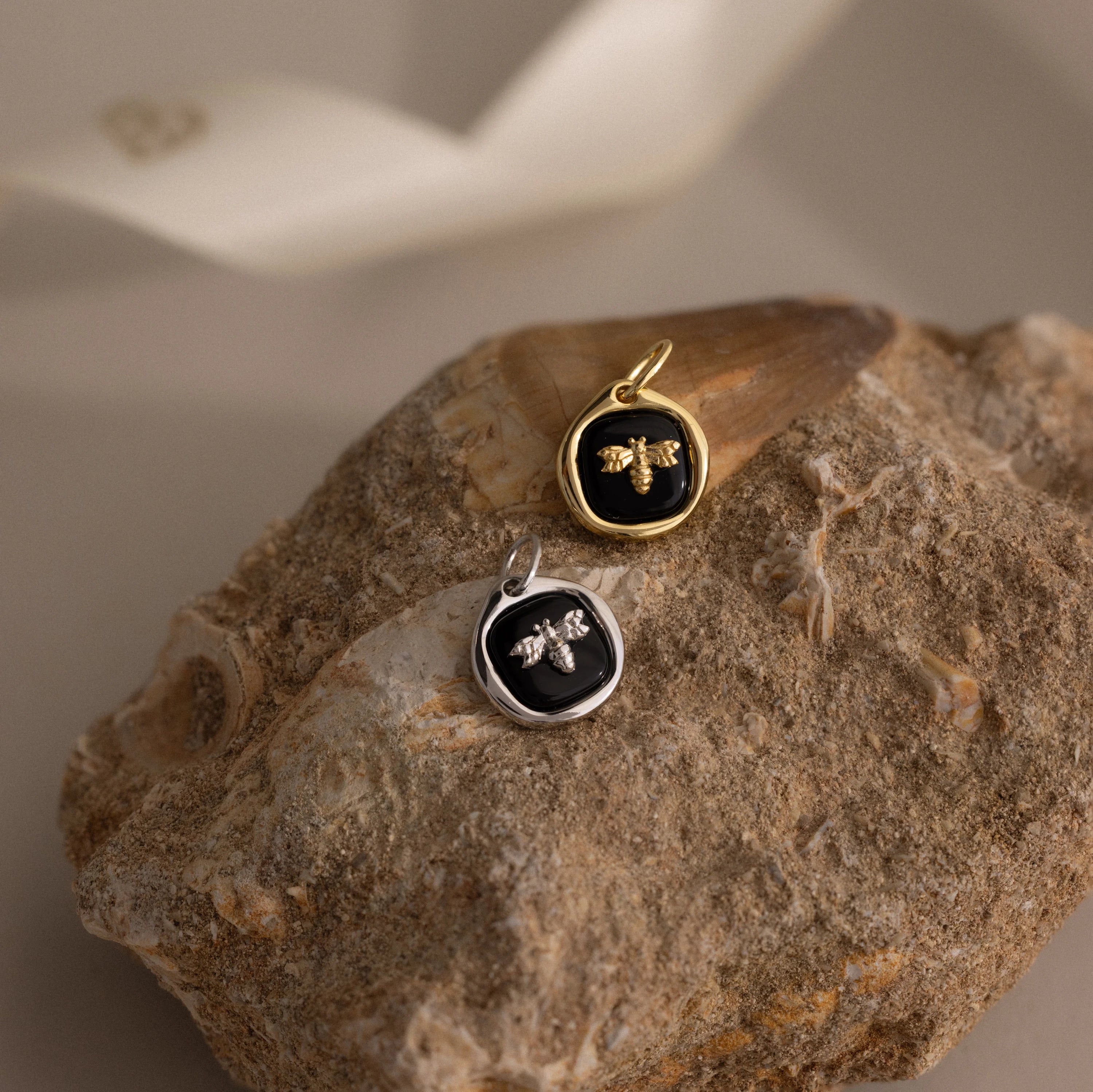 Onyx Honeybee Charm Silver 18K Gold Plated