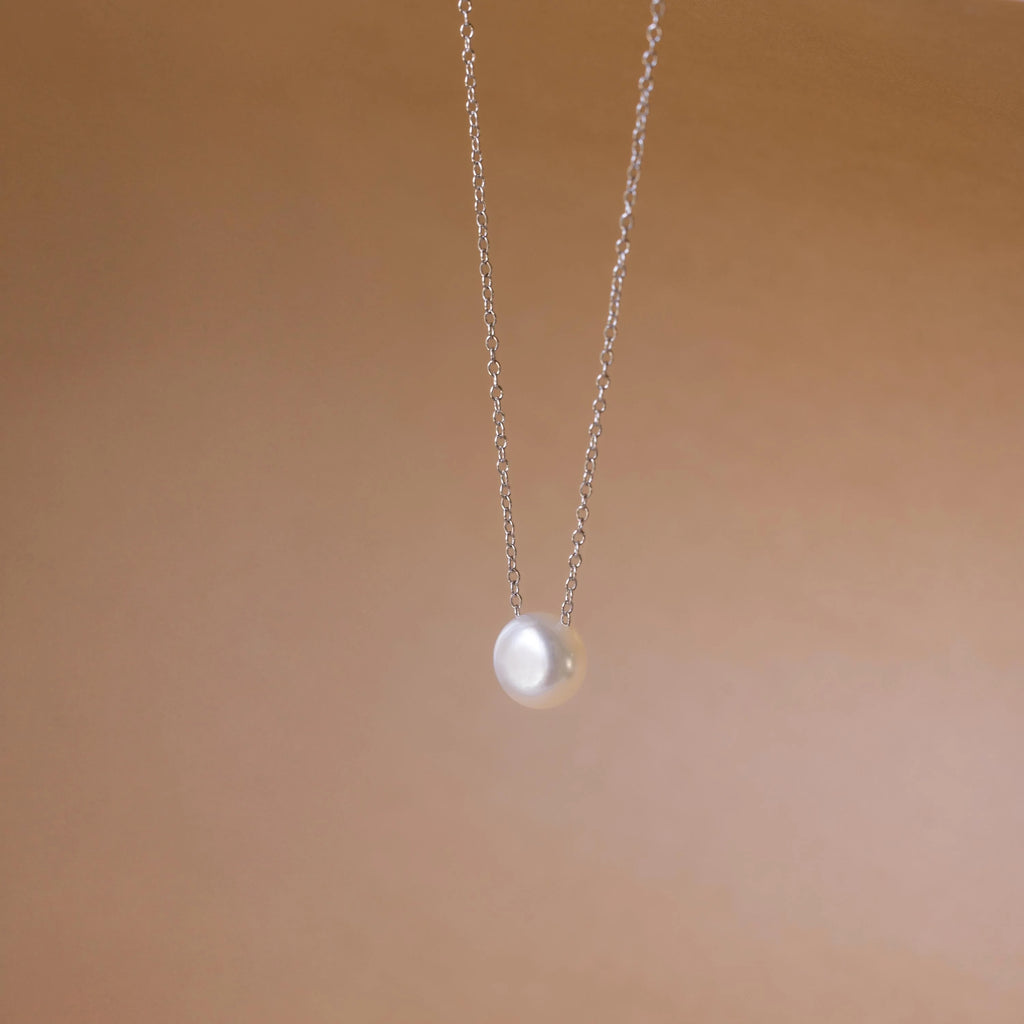 Classic Pearl Pendant Necklace Silver 18K Gold Plated