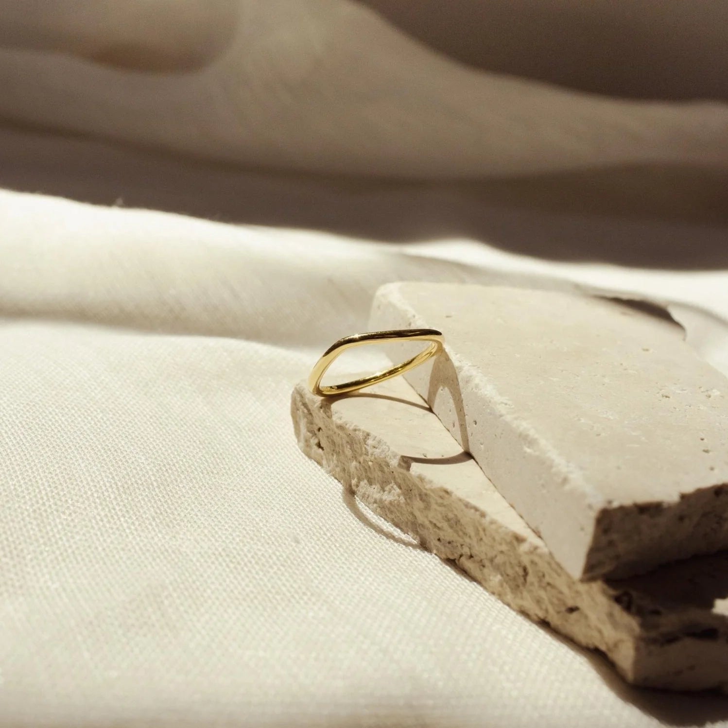 Dainty Wave Band Silver 18K Gold Plated