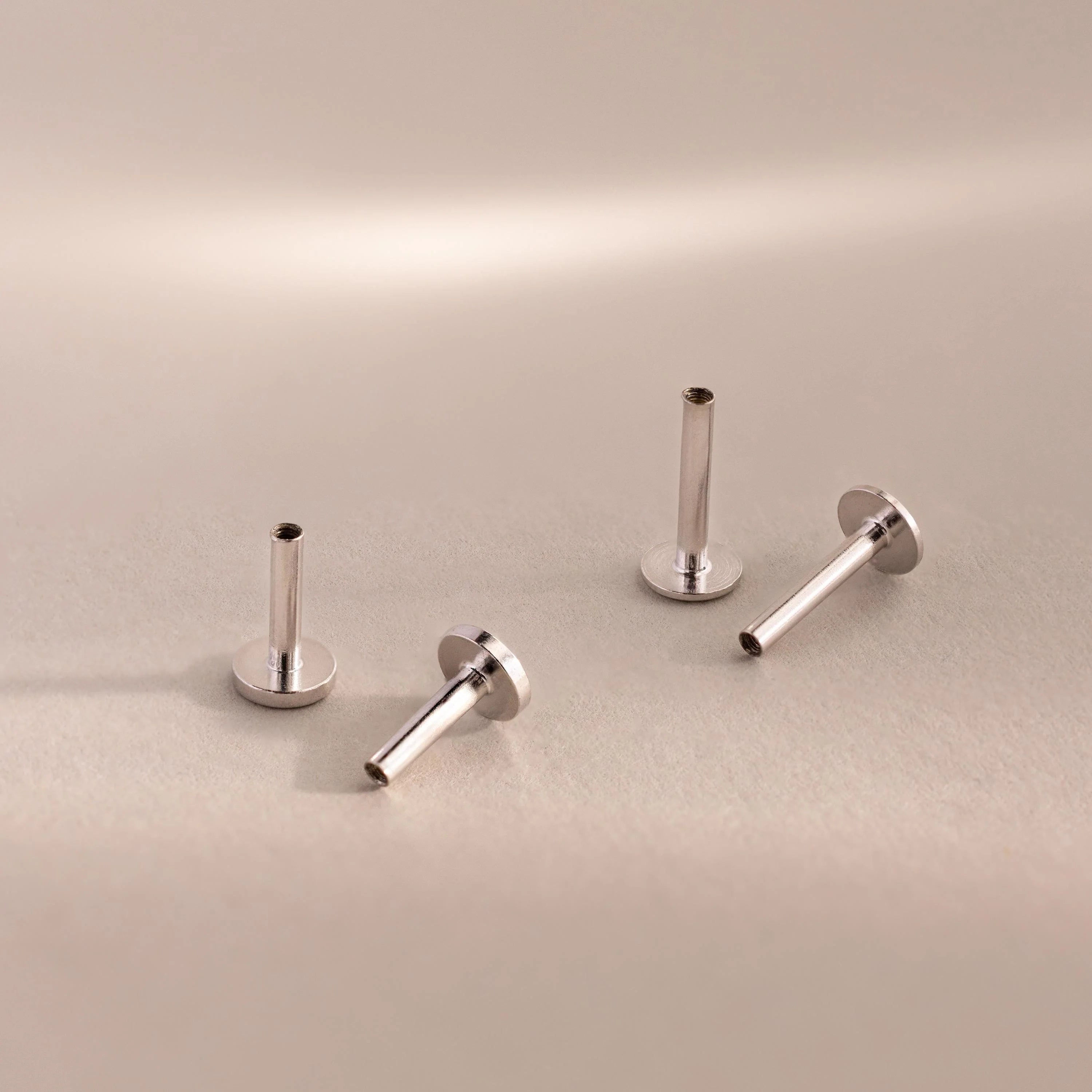 Flatback Post Set   Silver 18K Gold Plated