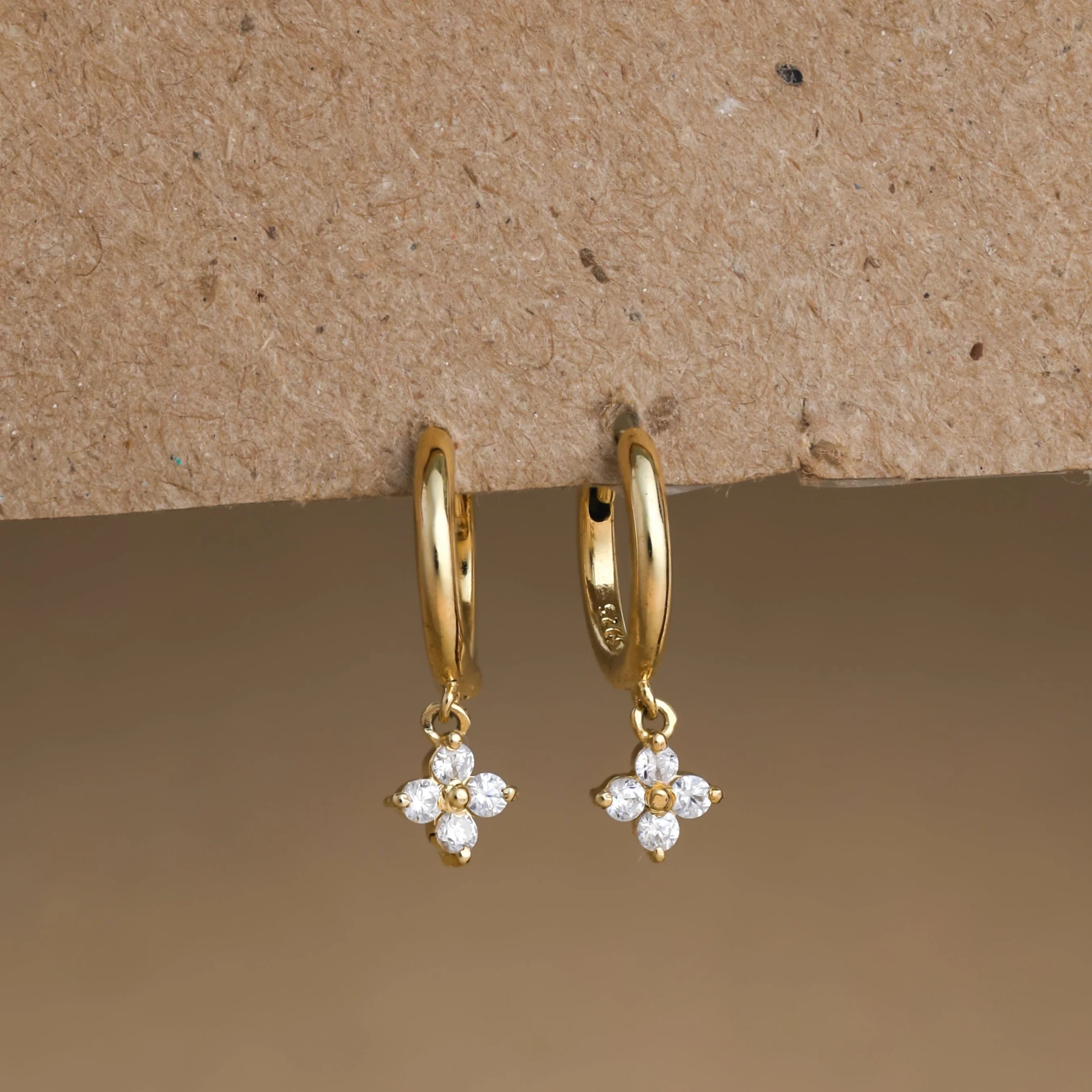 Diamond Flower Huggies